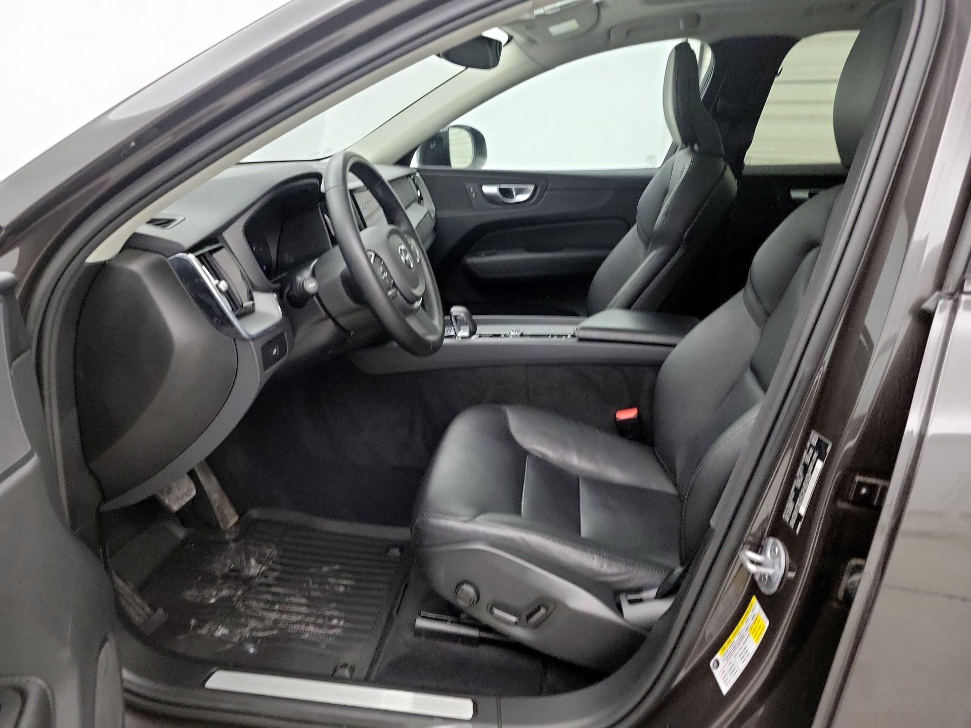 Thumbnail: 2024 Volvo XC60 - 11