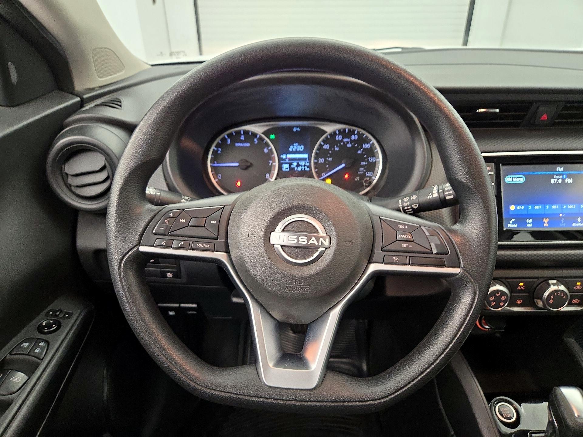 Thumbnail: 2022 Nissan Kicks - 10