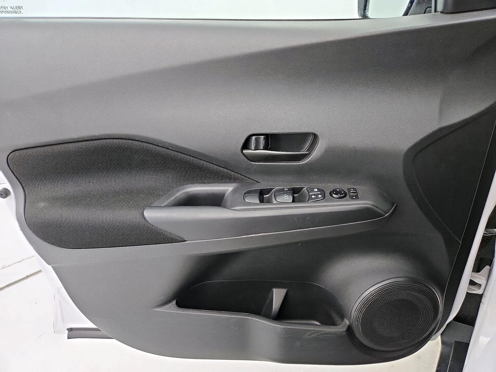 Thumbnail: 2022 Nissan Kicks - 12