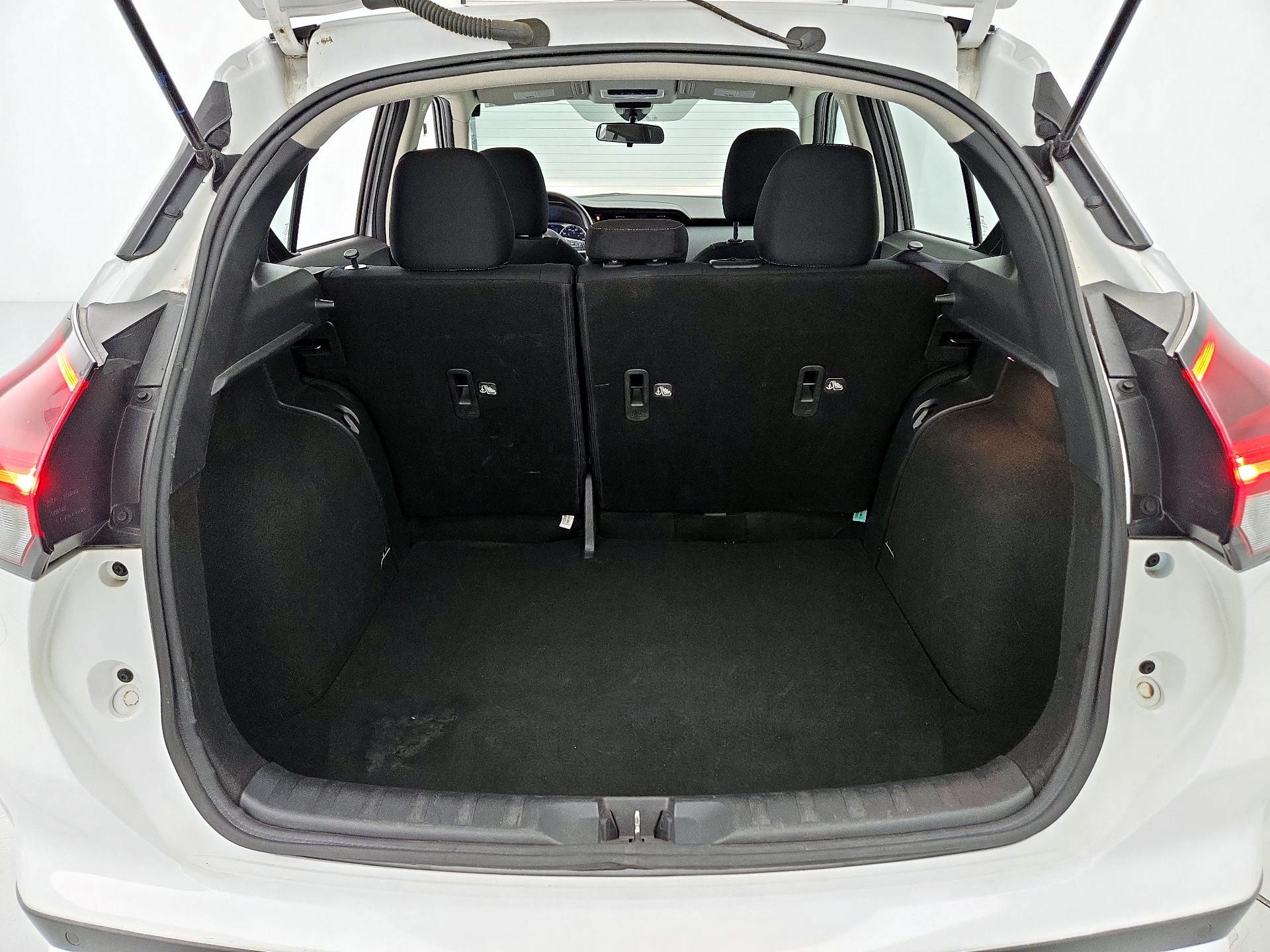 Thumbnail: 2022 Nissan Kicks - 20