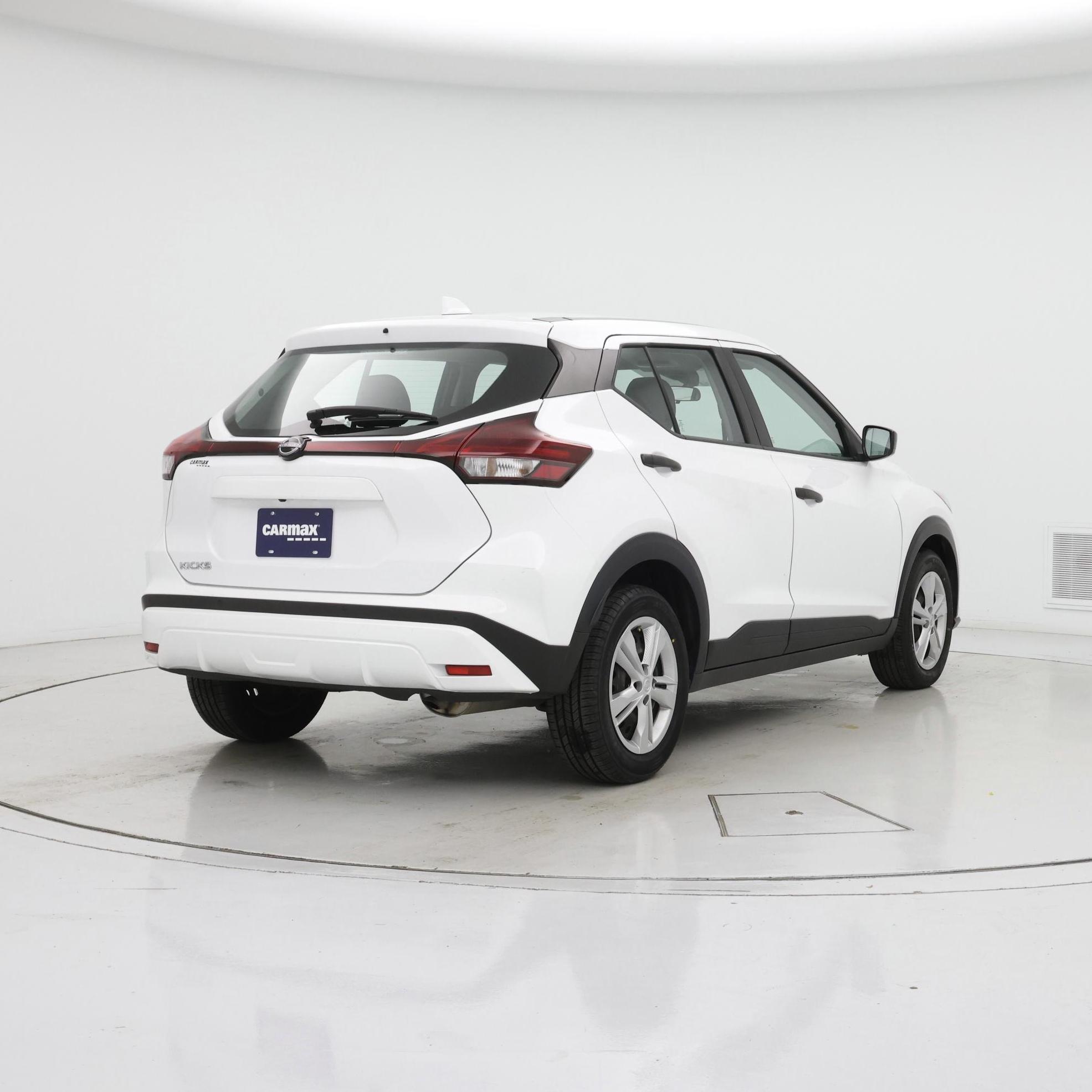 Thumbnail: 2022 Nissan Kicks - 8