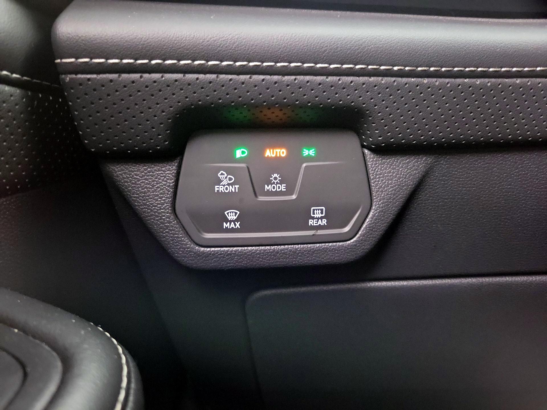 Thumbnail: 2024 Volkswagen Atlas - 13