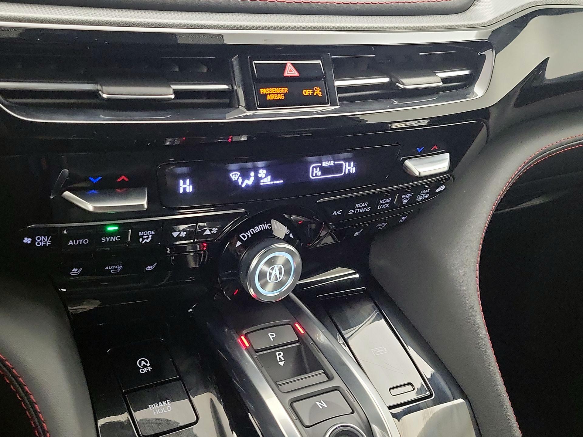 Thumbnail: 2022 Acura MDX - 17