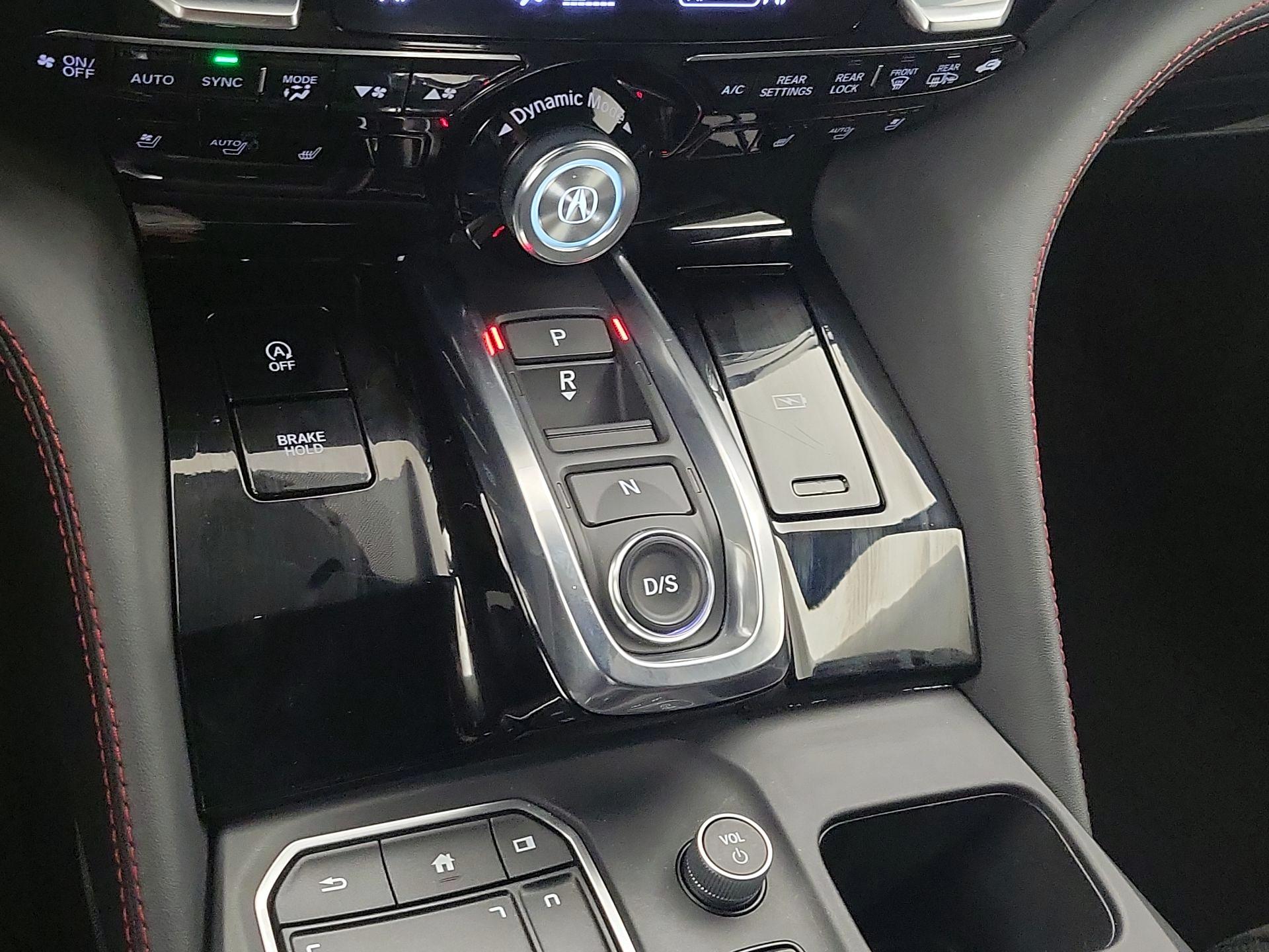 Thumbnail: 2022 Acura MDX - 18