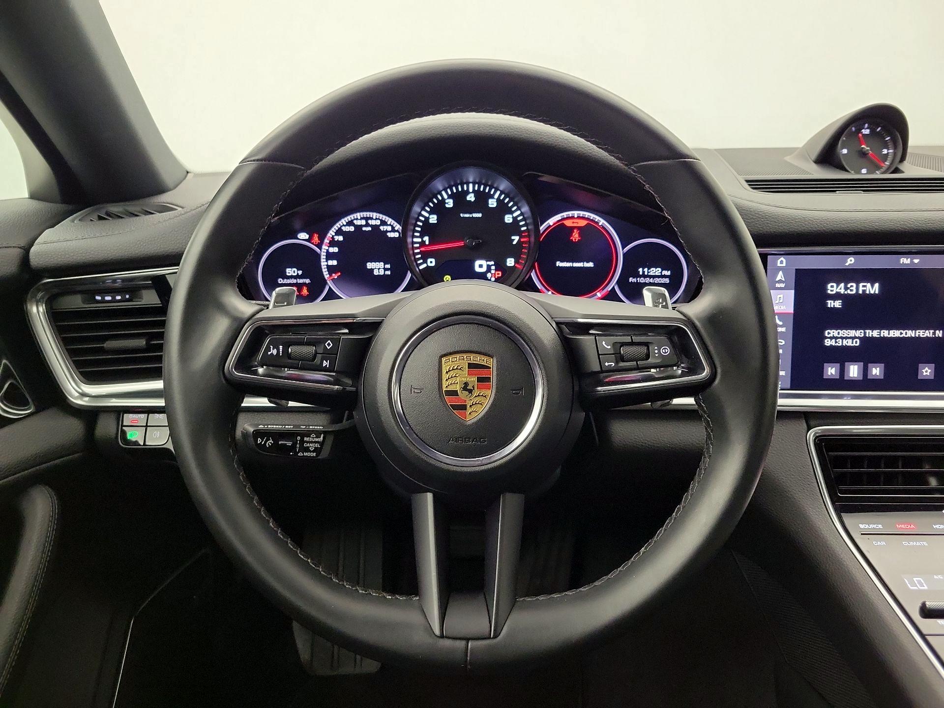 Thumbnail: 2021 Porsche Panamera - 10