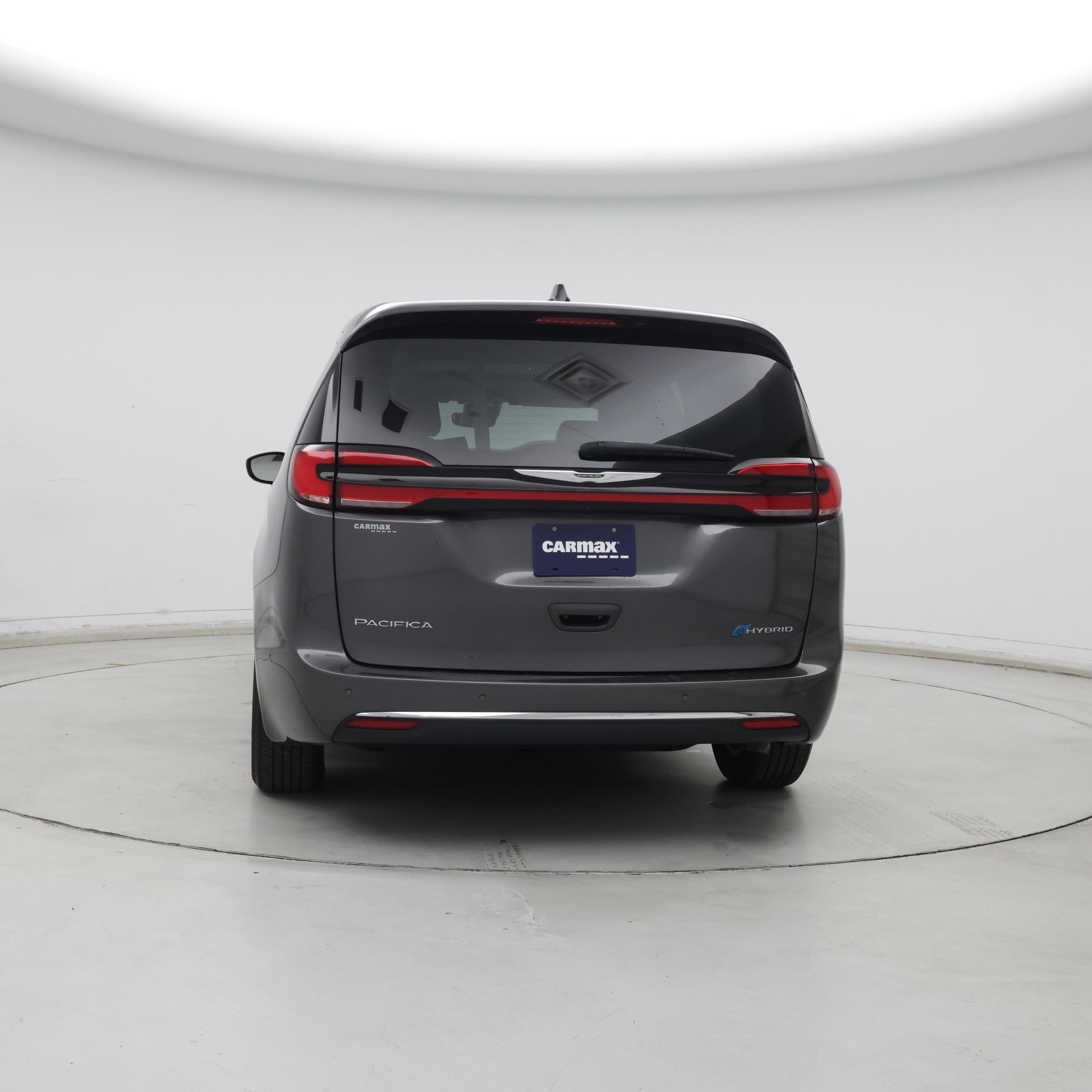 Thumbnail: 2023 Chrysler Pacifica - 6