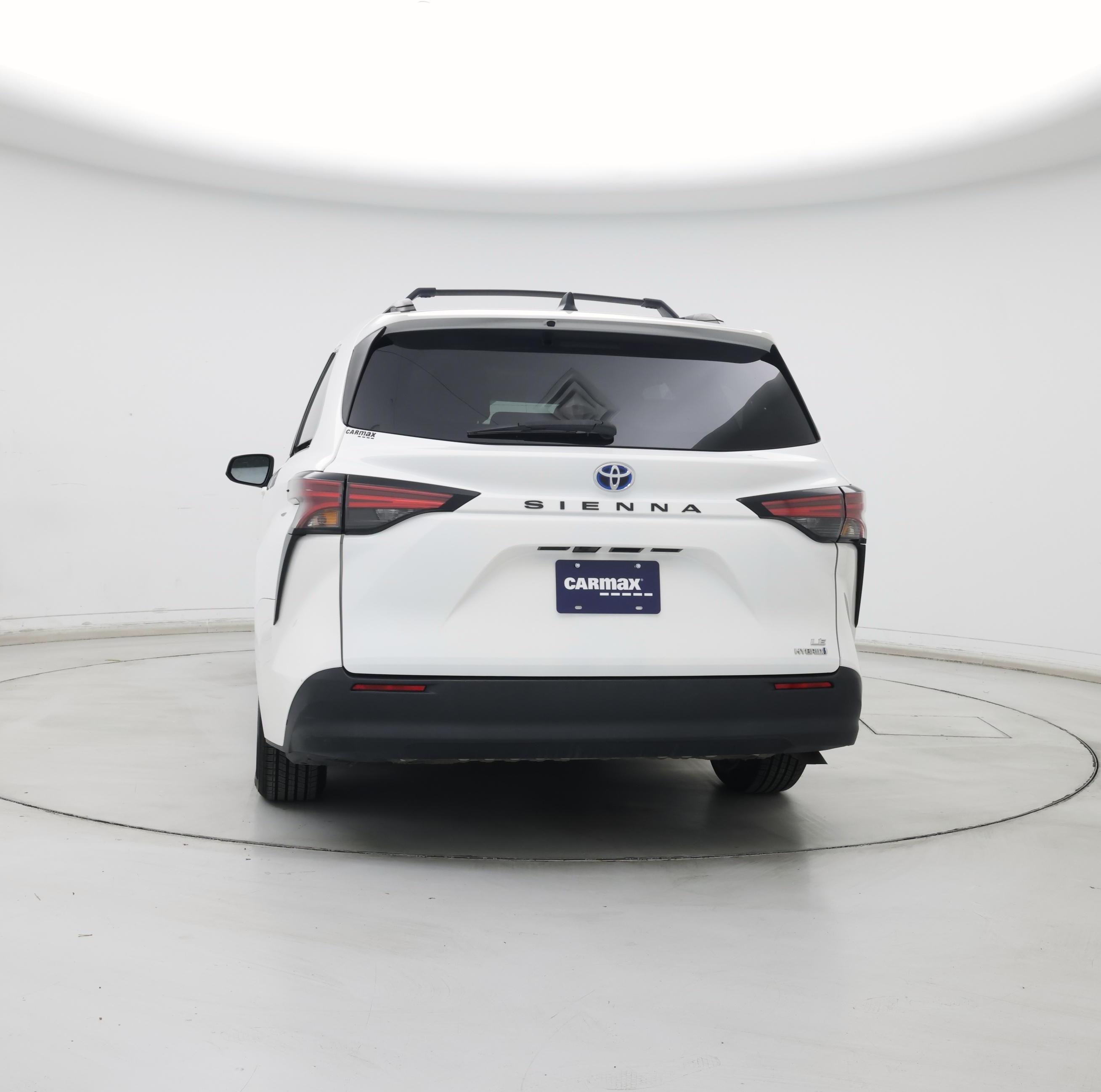 Thumbnail: 2022 Toyota Sienna - 6