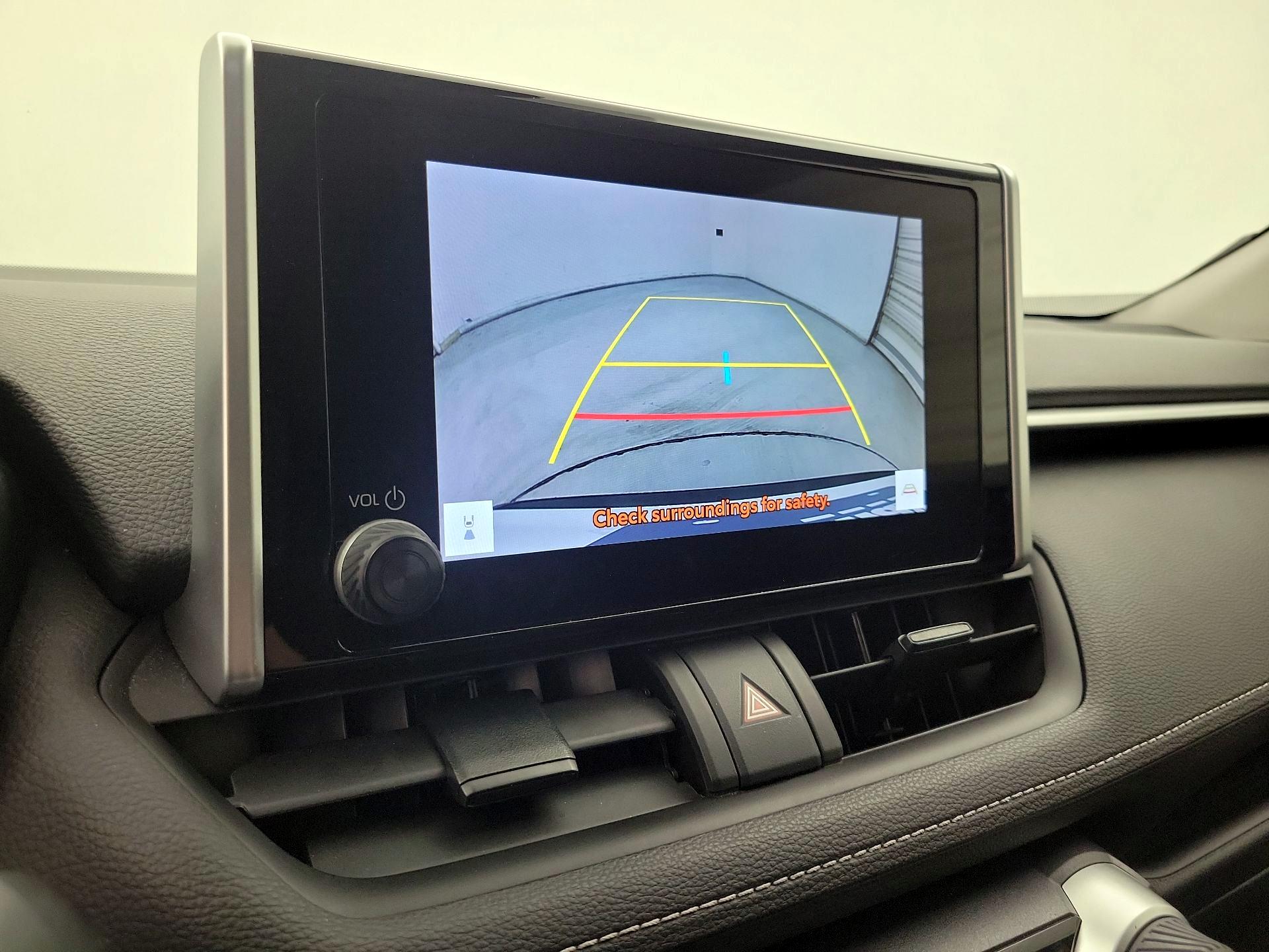 Thumbnail: 2023 Toyota RAV4 - 14