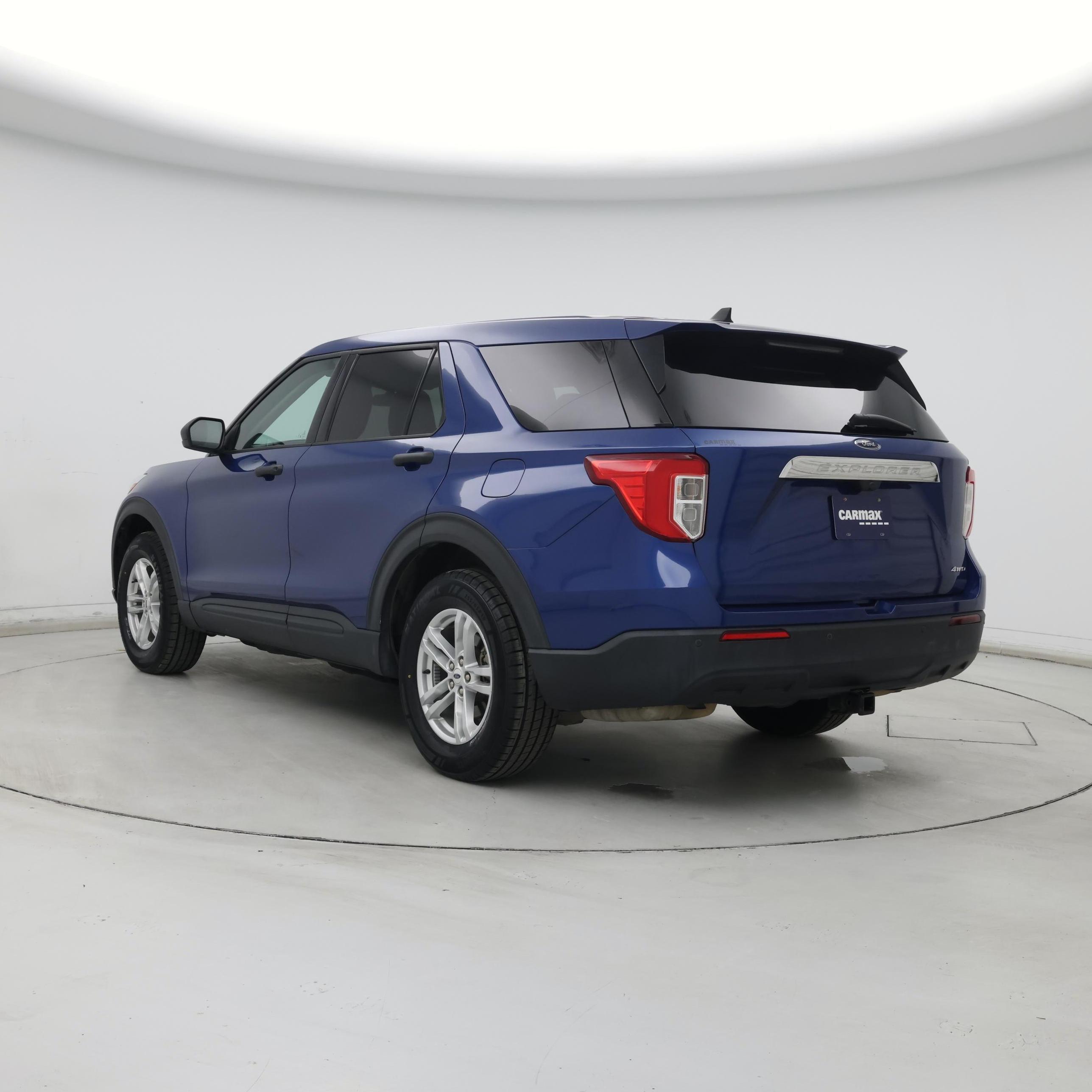 Thumbnail: 2022 Ford Explorer - 2