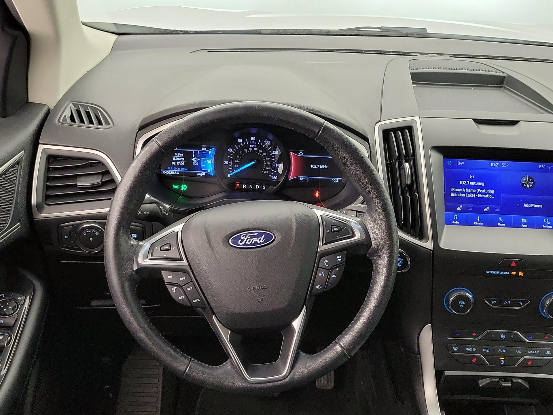 Thumbnail: 2020 Ford Edge - 10
