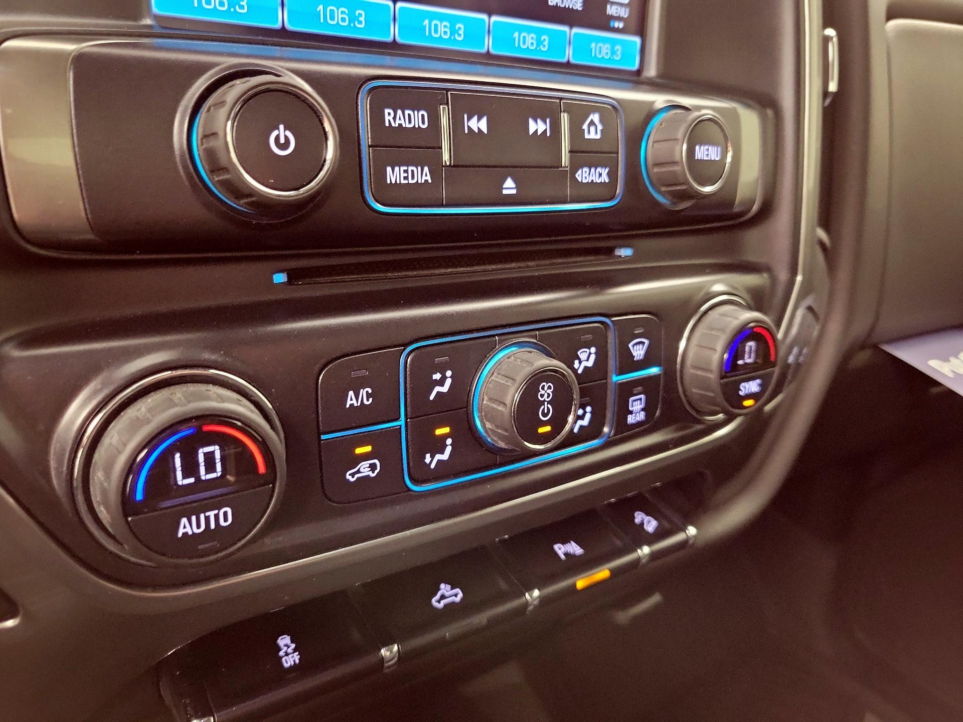 Thumbnail: 2018 Chevrolet Silverado 1500 - 16