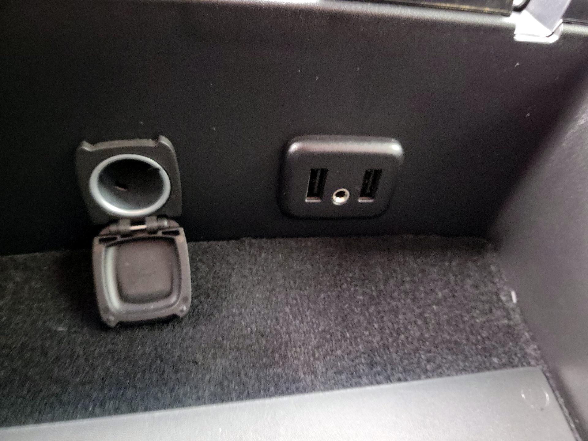 Thumbnail: 2018 Chevrolet Silverado 1500 - 18