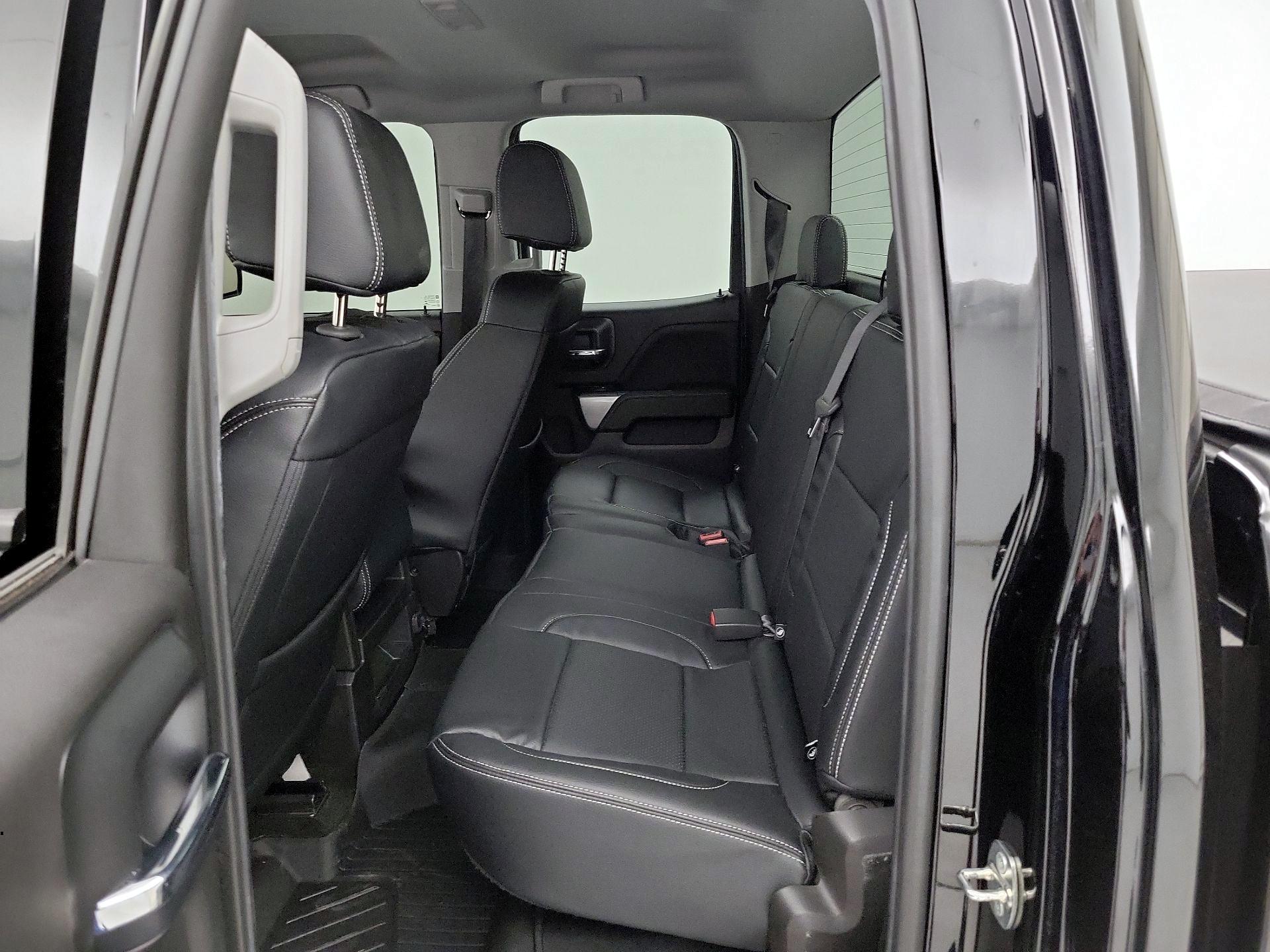 Thumbnail: 2018 Chevrolet Silverado 1500 - 19