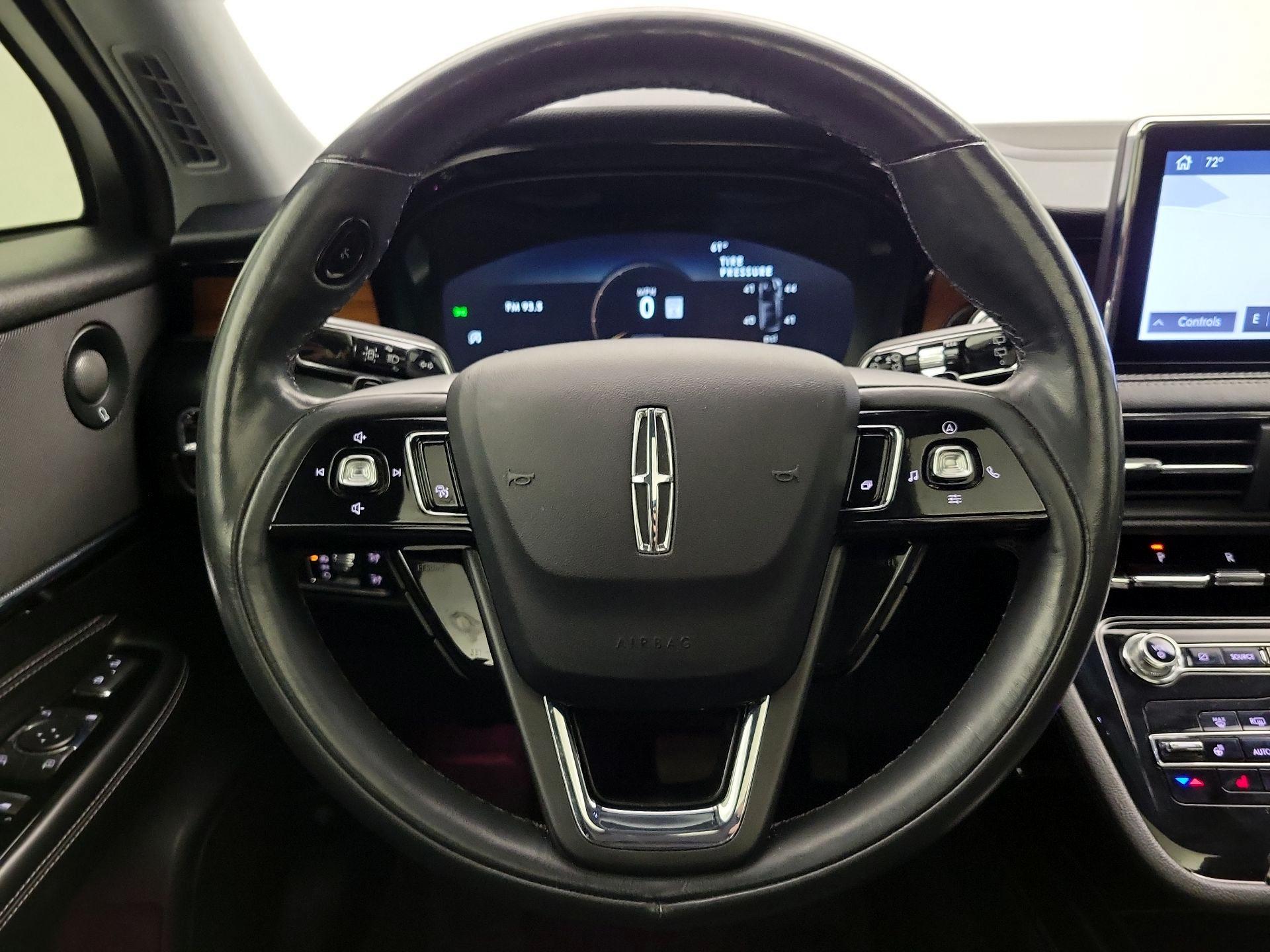 Thumbnail: 2021 Lincoln Corsair - 10