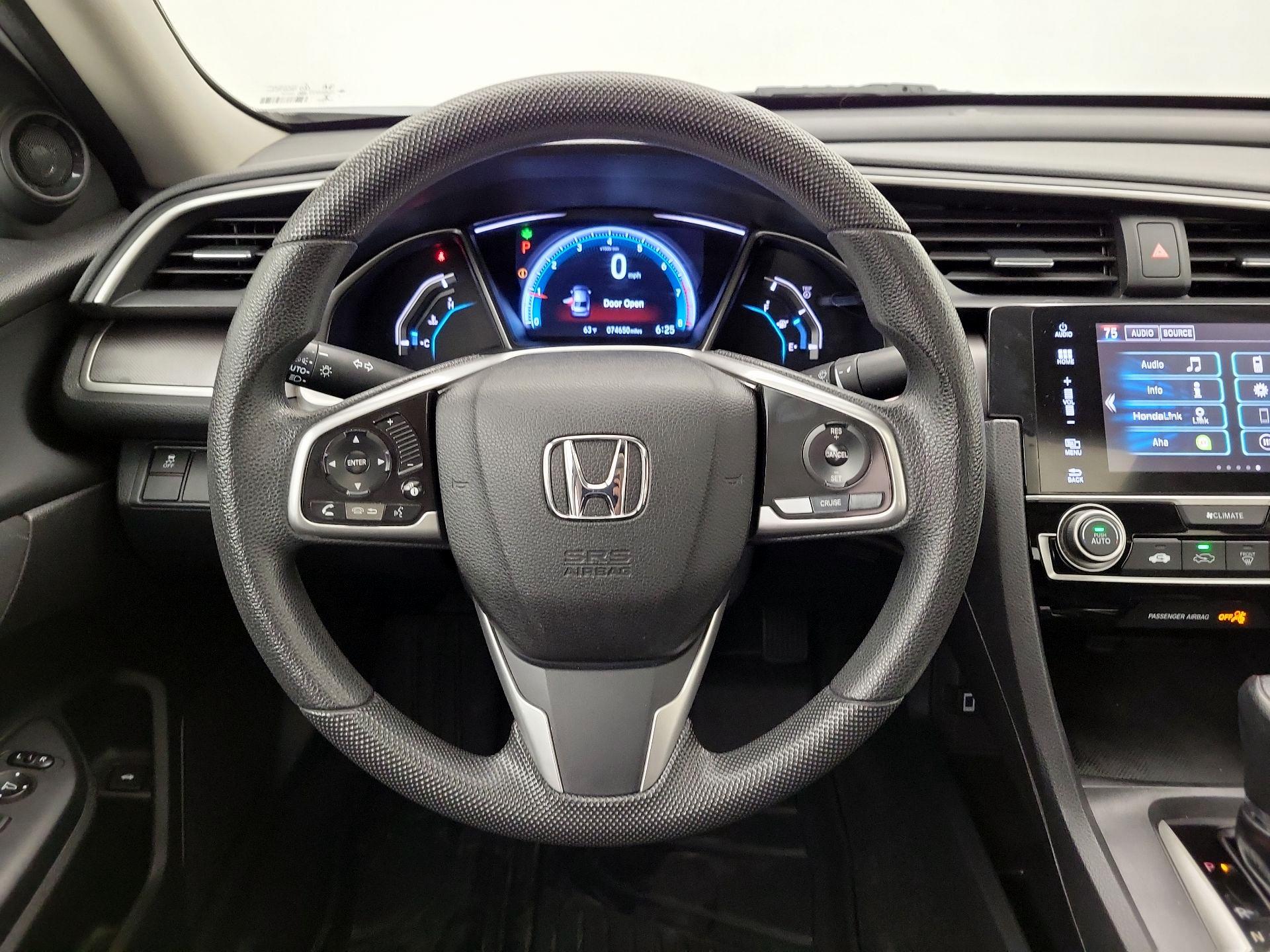 Thumbnail: 2016 Honda Civic - 10