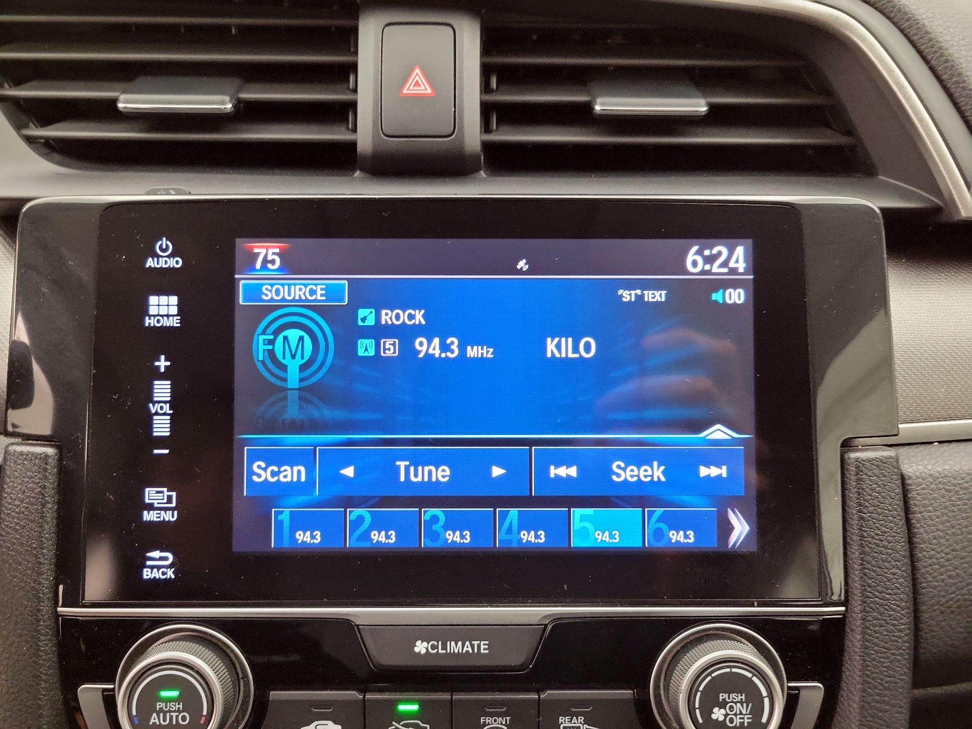 Thumbnail: 2016 Honda Civic - 15