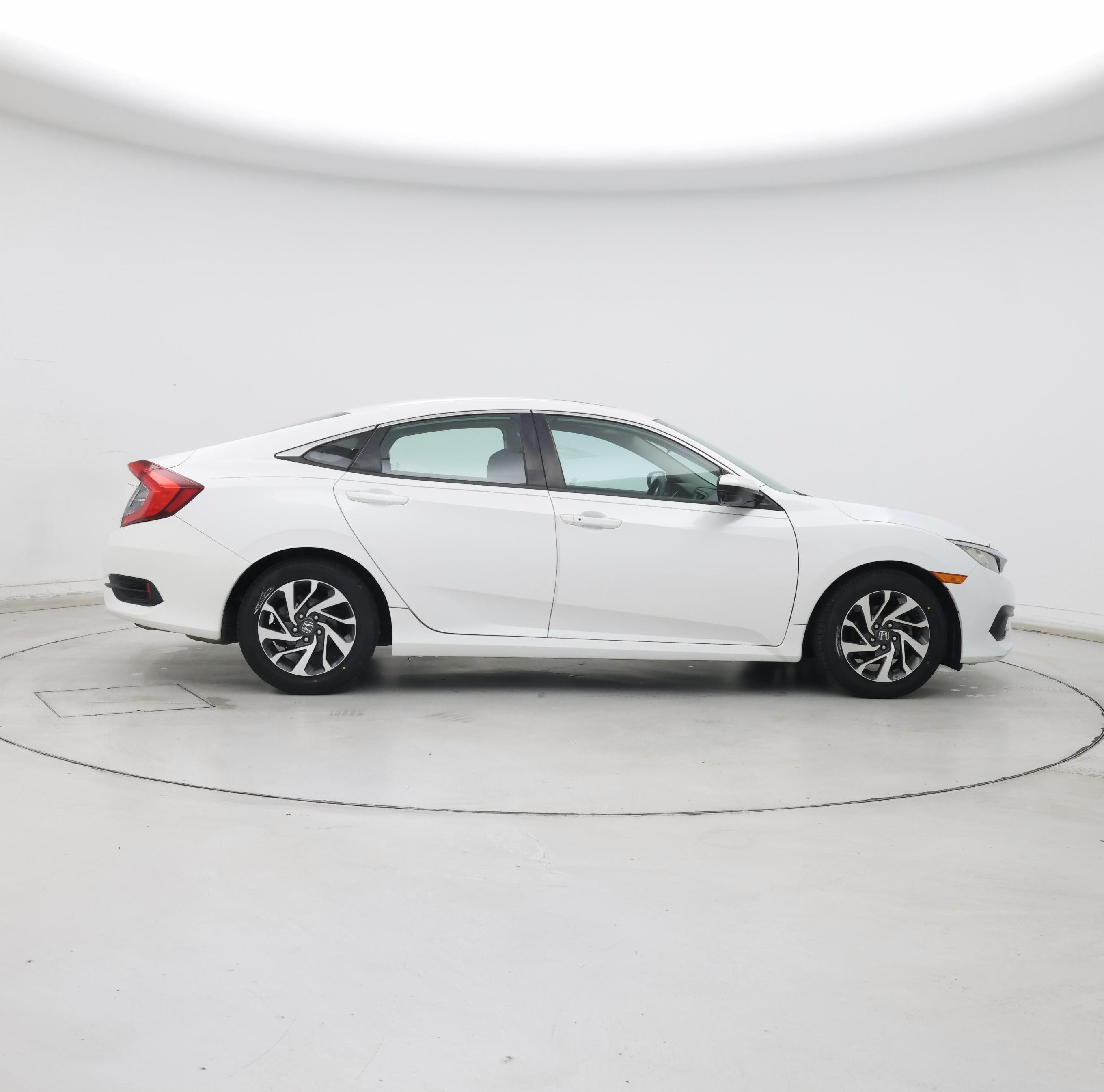 Thumbnail: 2016 Honda Civic - 7