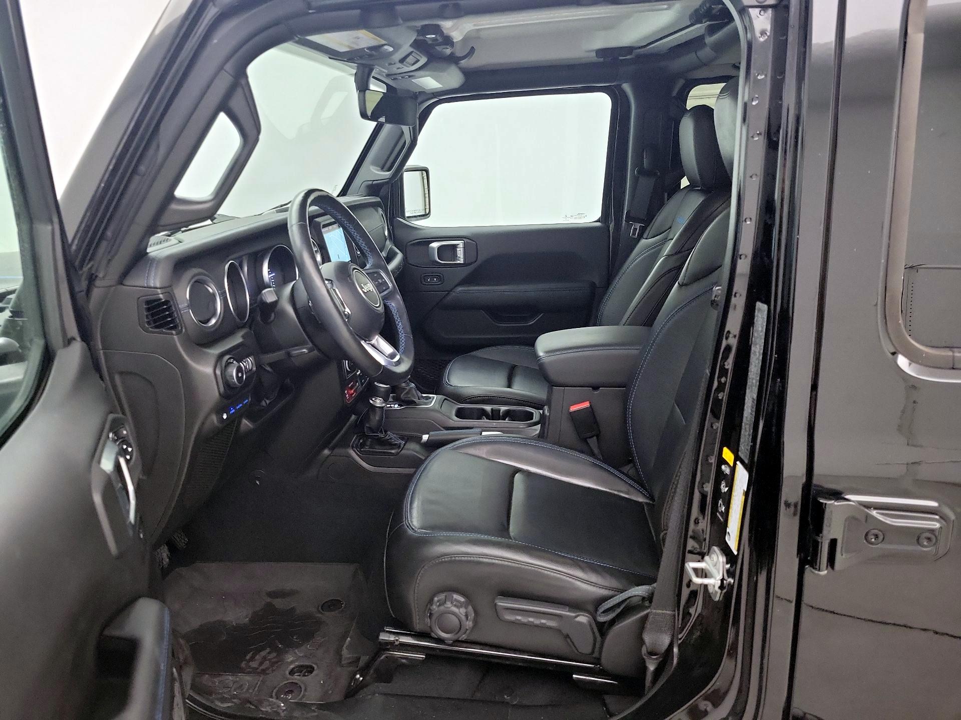 Thumbnail: 2022 Jeep Wrangler - 11