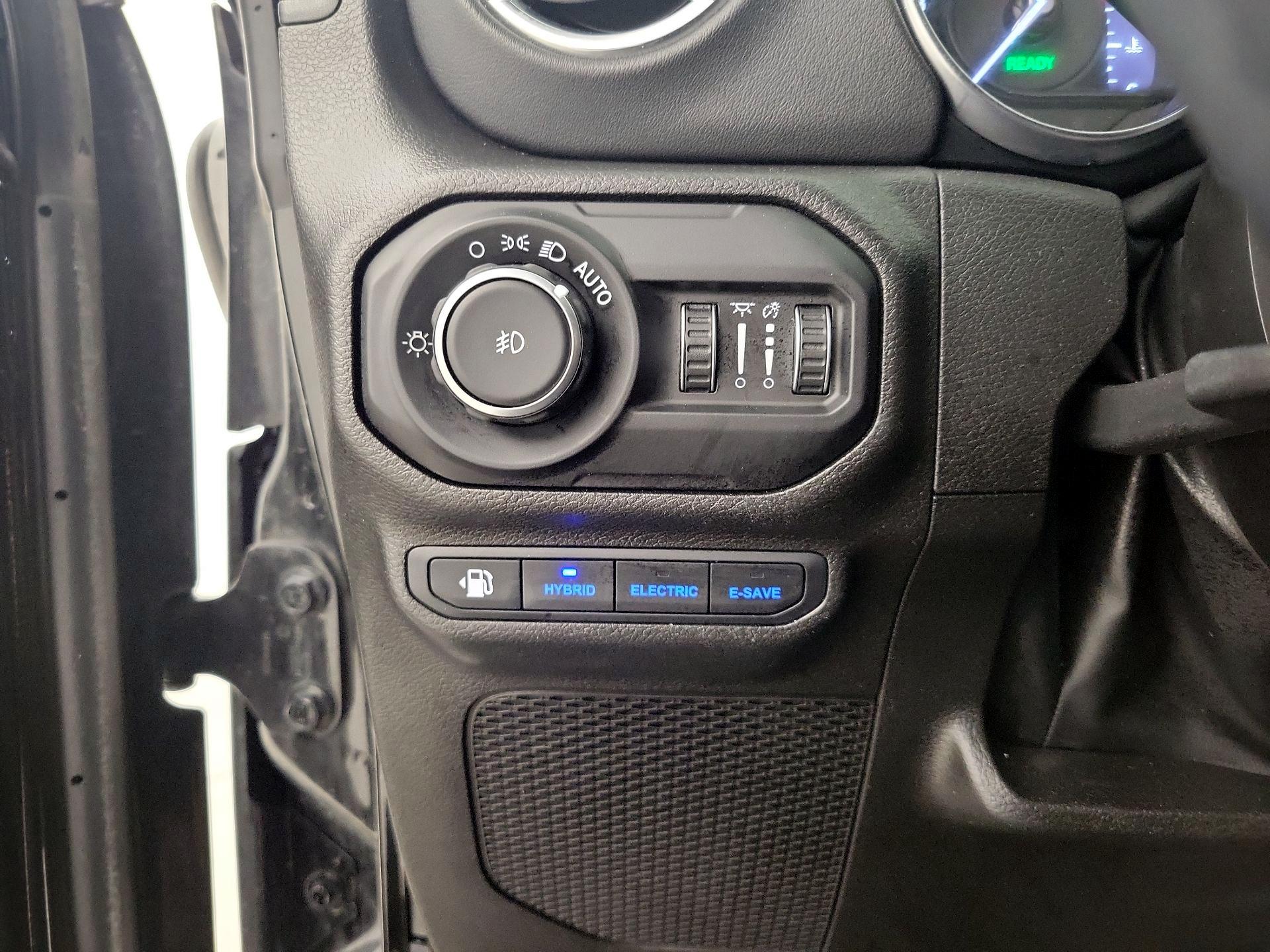 Thumbnail: 2022 Jeep Wrangler - 13