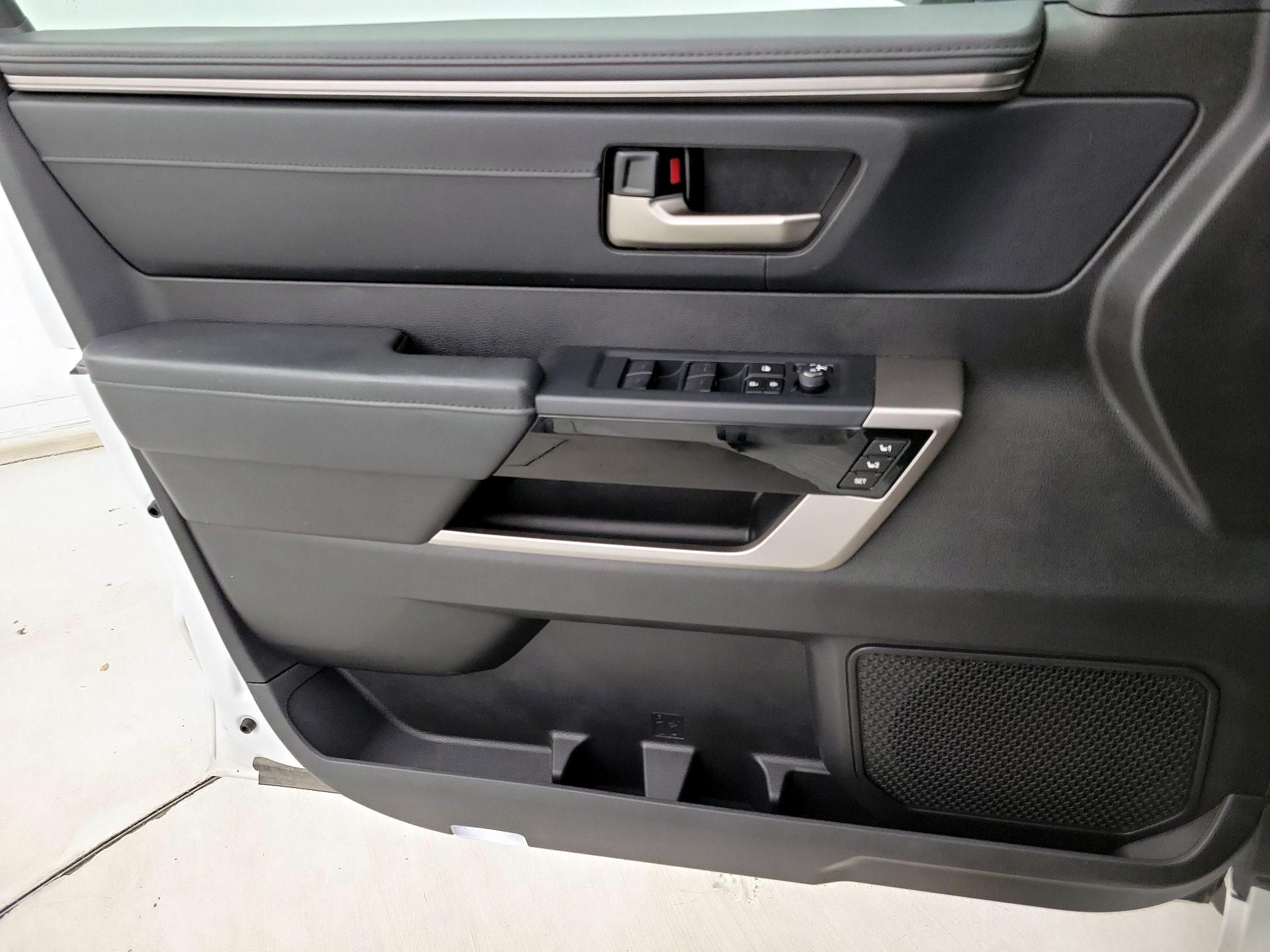 Thumbnail: 2023 Toyota Tundra - 12