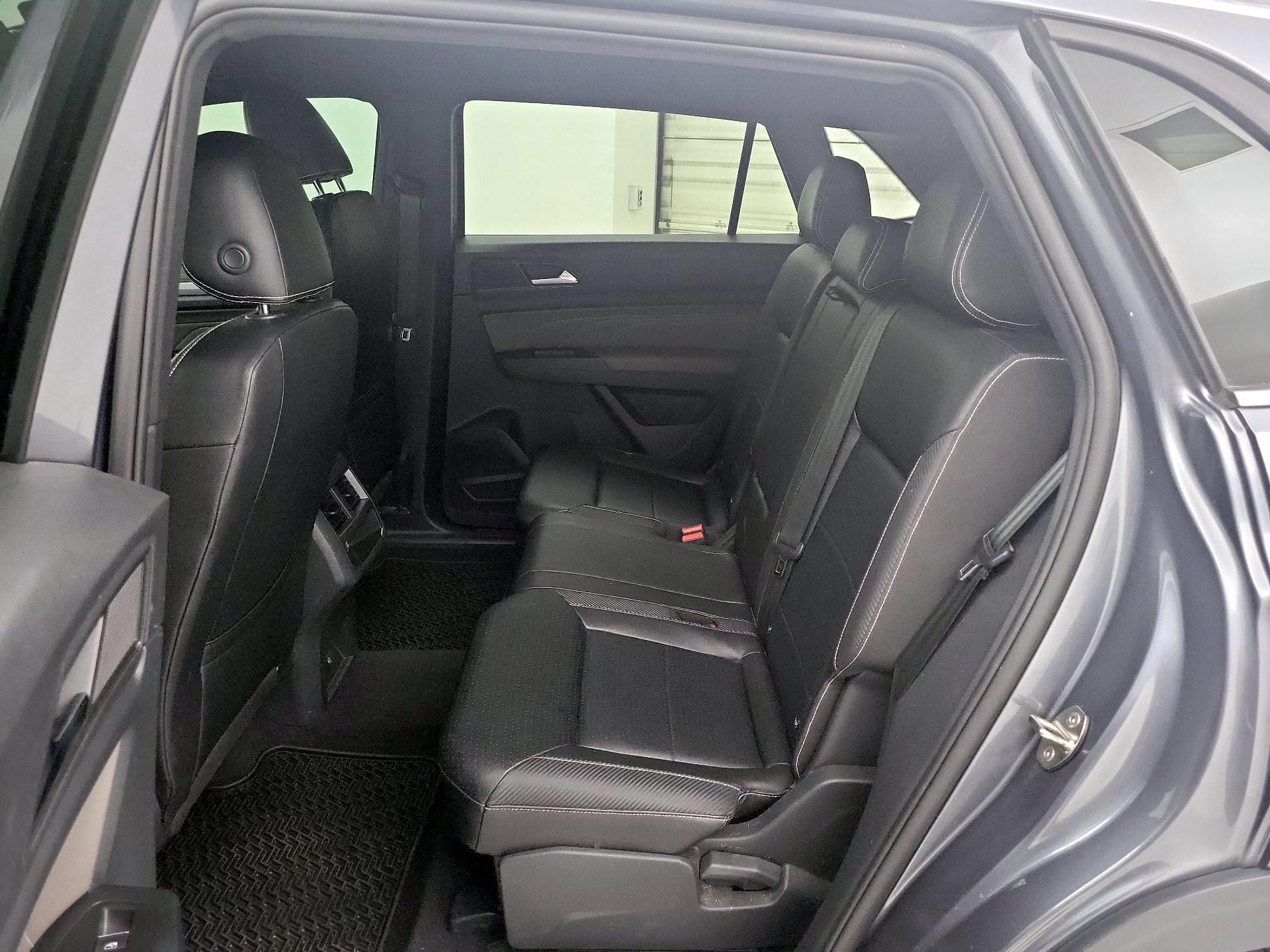 Thumbnail: 2021 Volkswagen Atlas - 19