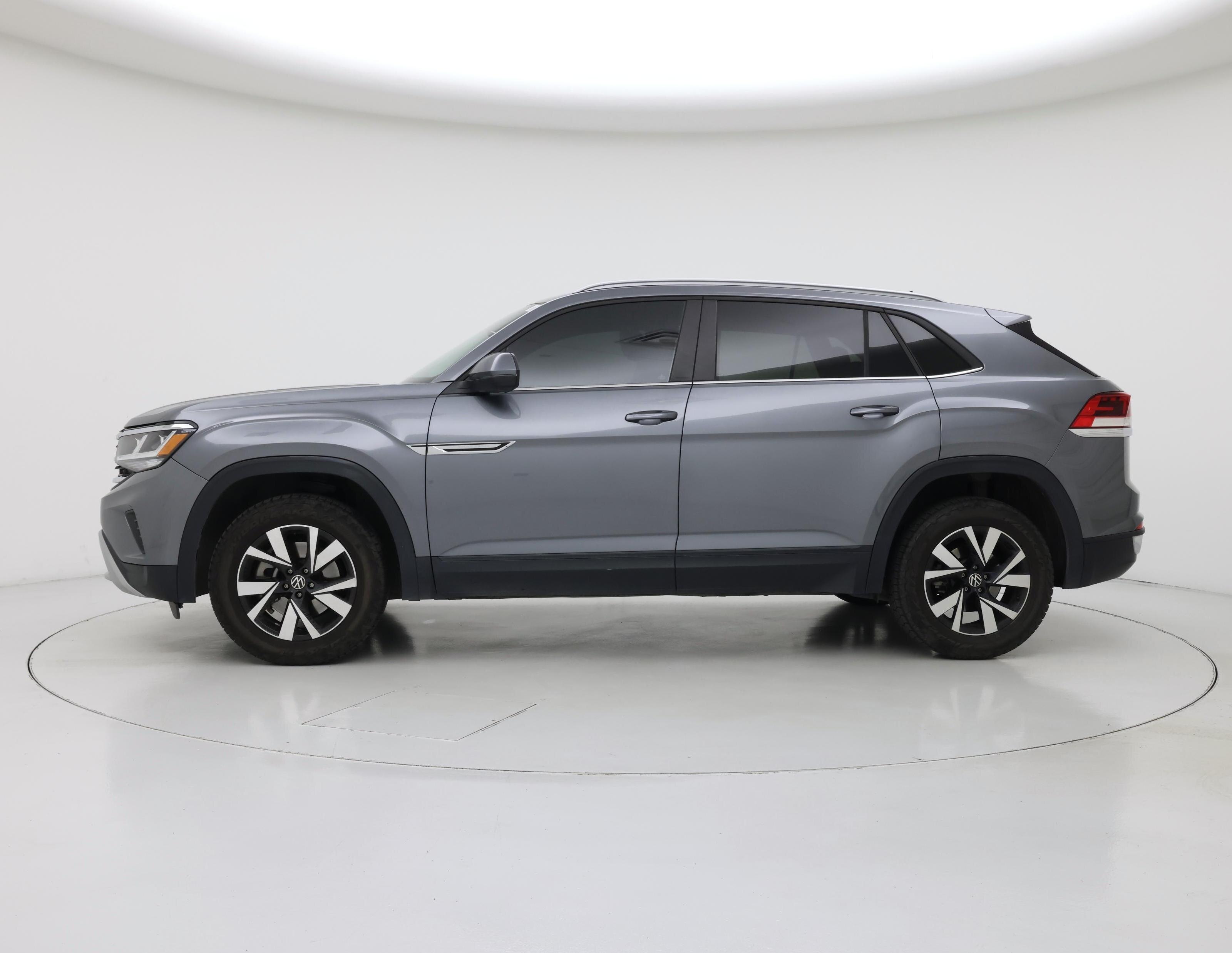 Thumbnail: 2021 Volkswagen Atlas - 3
