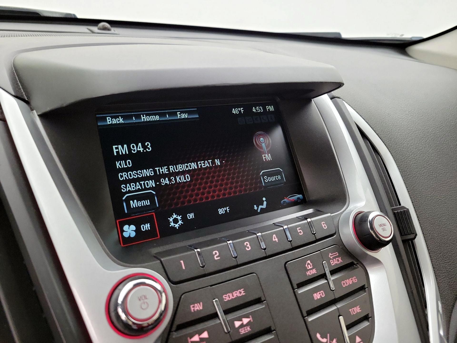 Thumbnail: 2015 GMC Terrain - 16