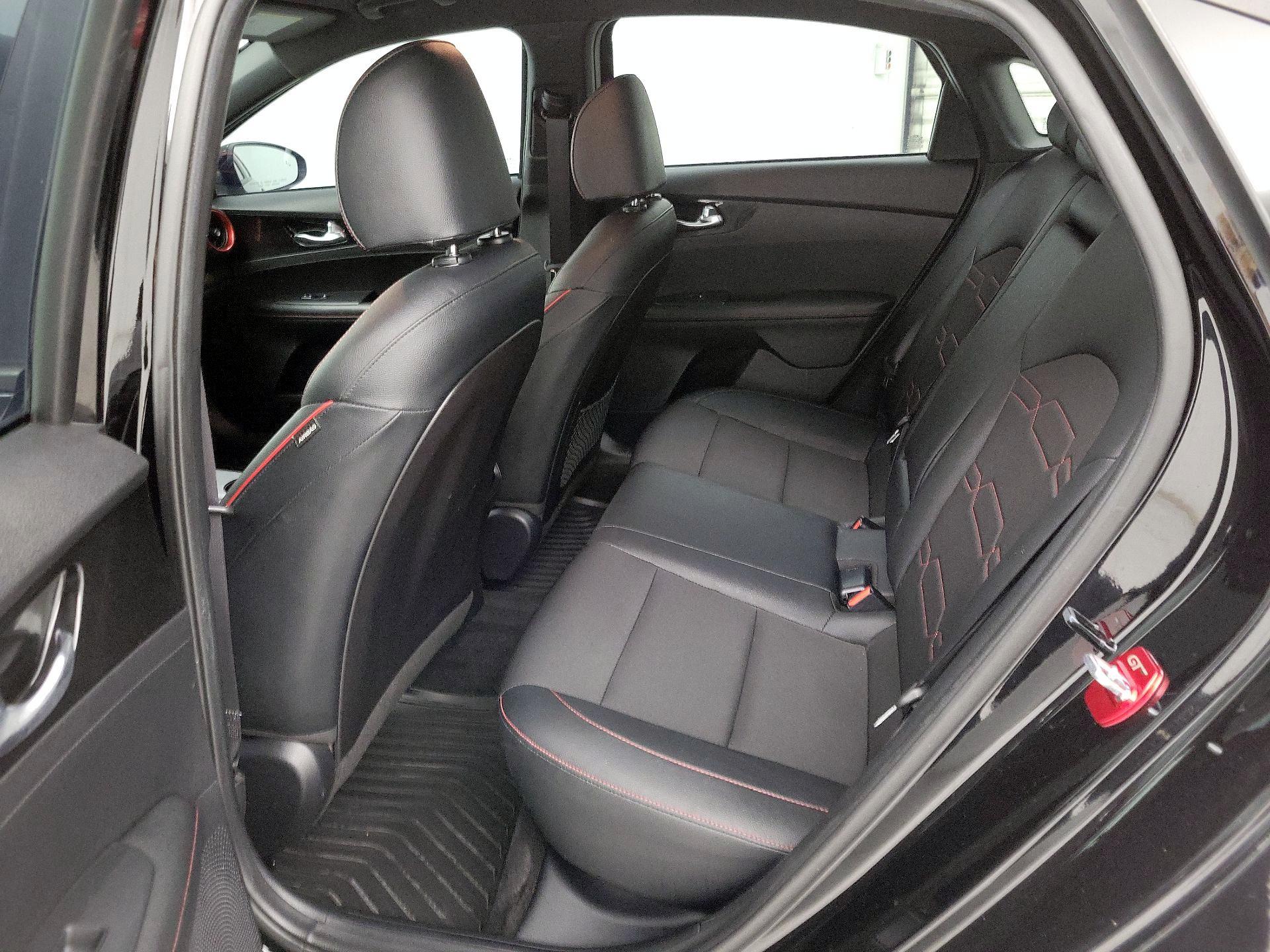 Thumbnail: 2021 Kia Forte - 19