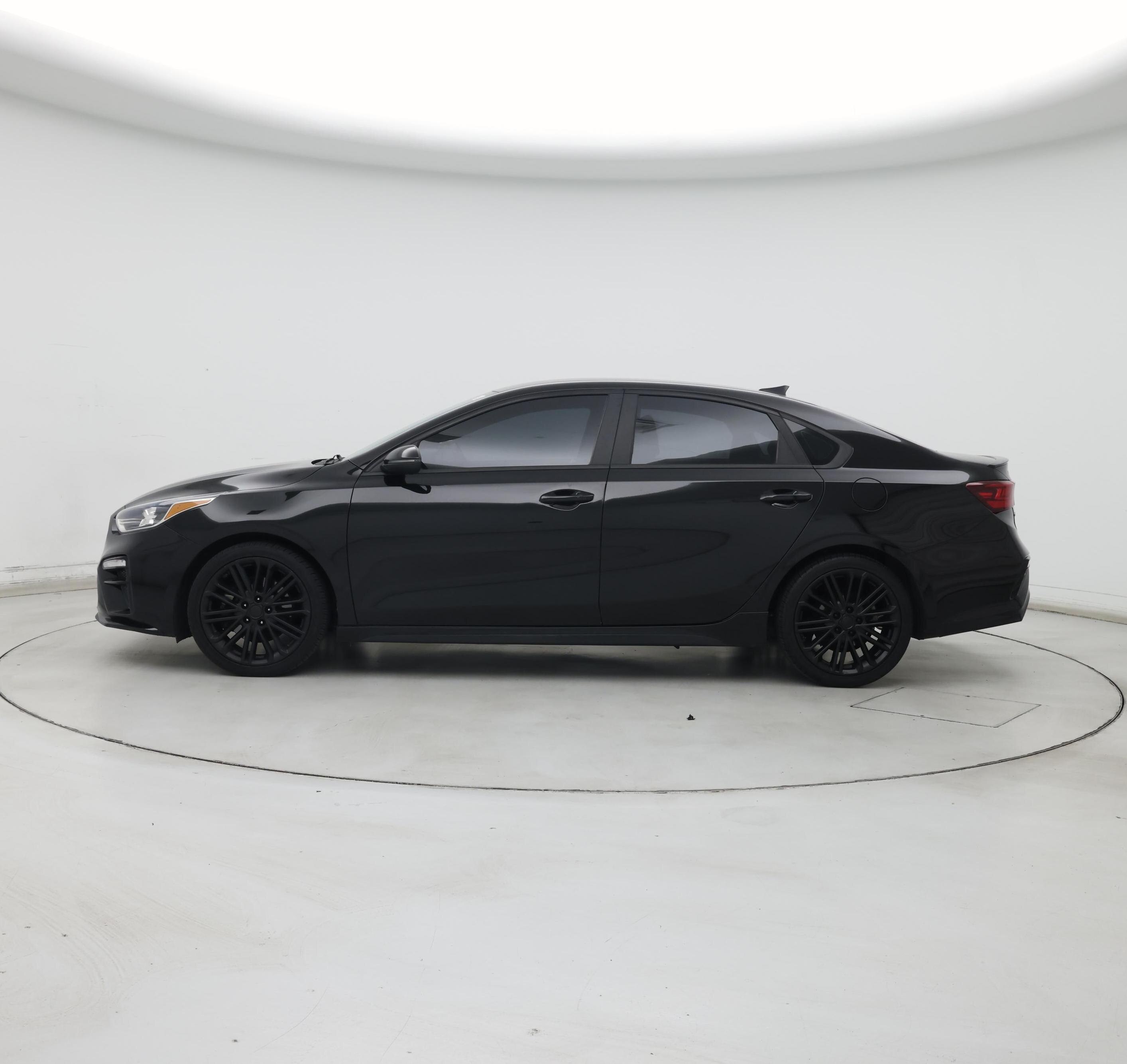 Thumbnail: 2021 Kia Forte - 3