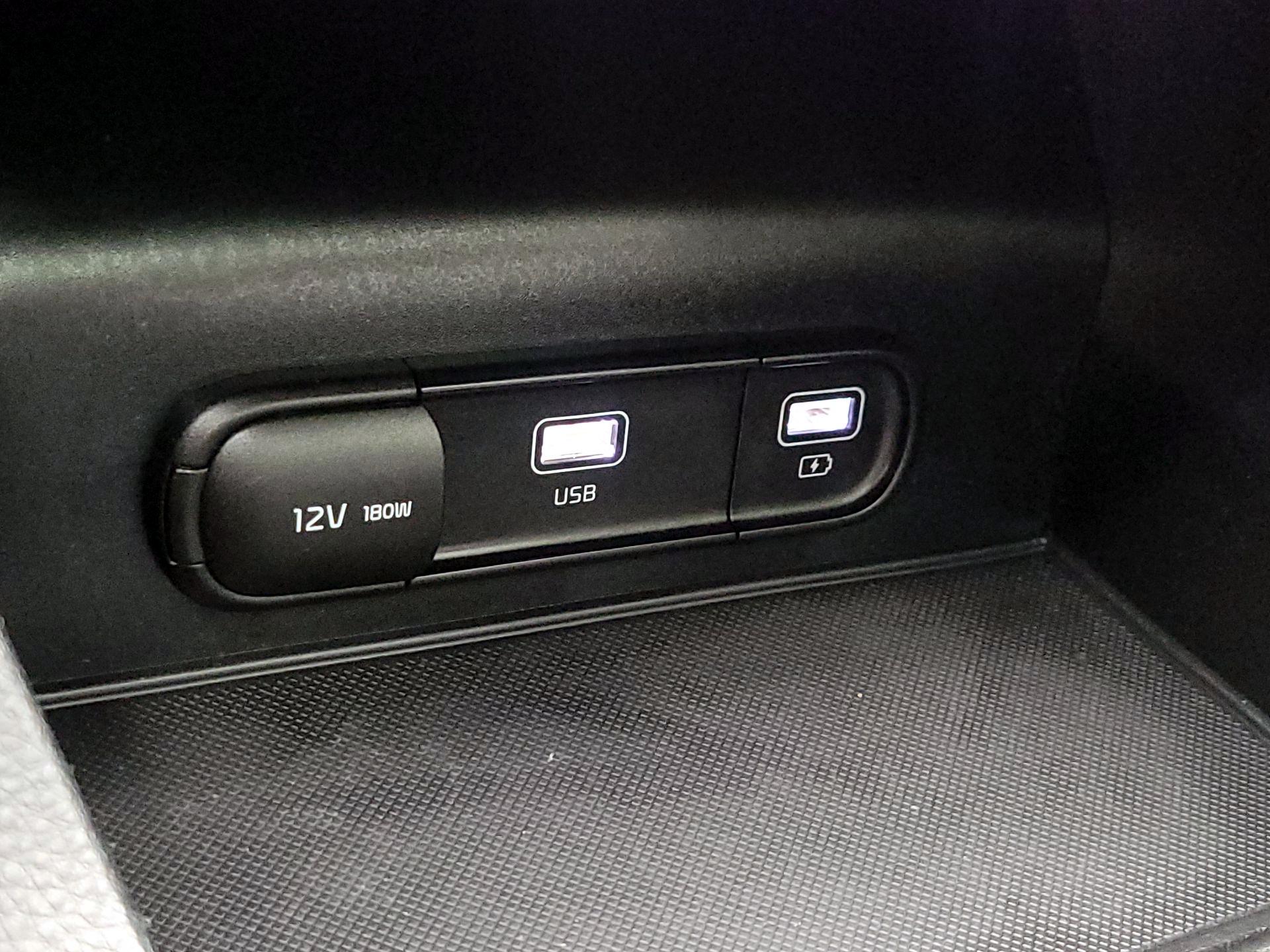 Thumbnail: 2022 Kia K5 - 17