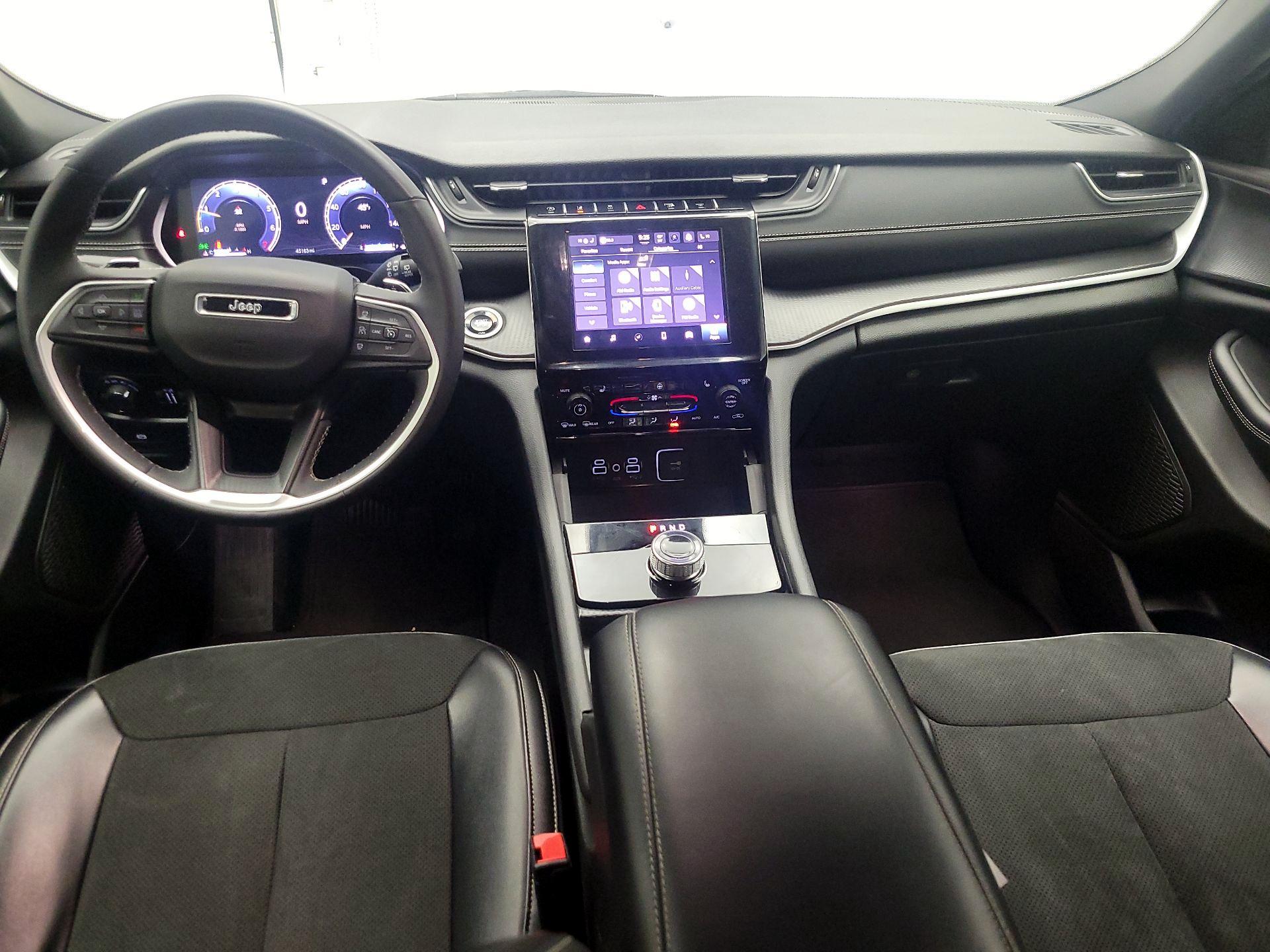 Thumbnail: 2024 Jeep Grand Cherokee - 8