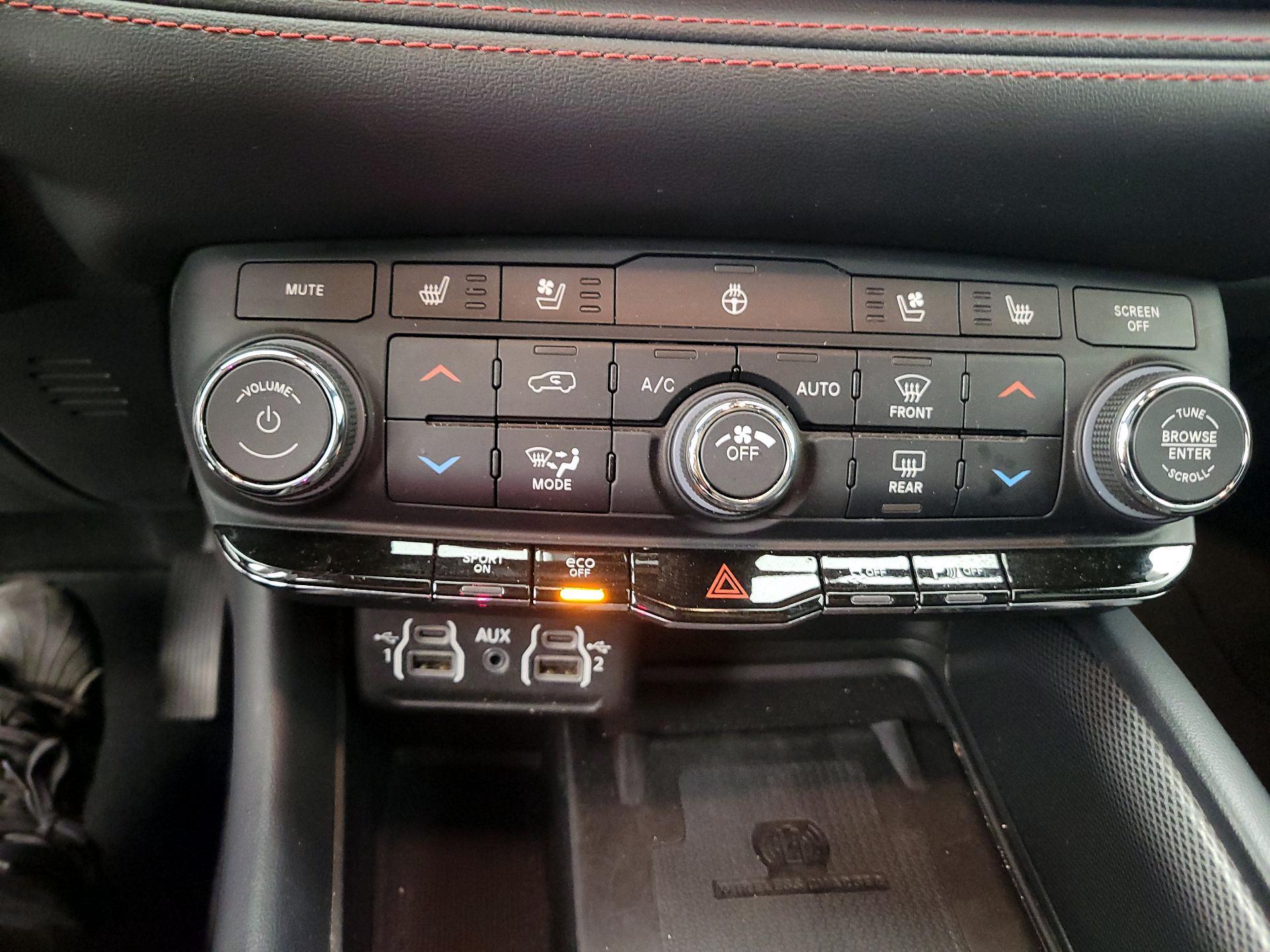 Thumbnail: 2023 Dodge Durango - 17