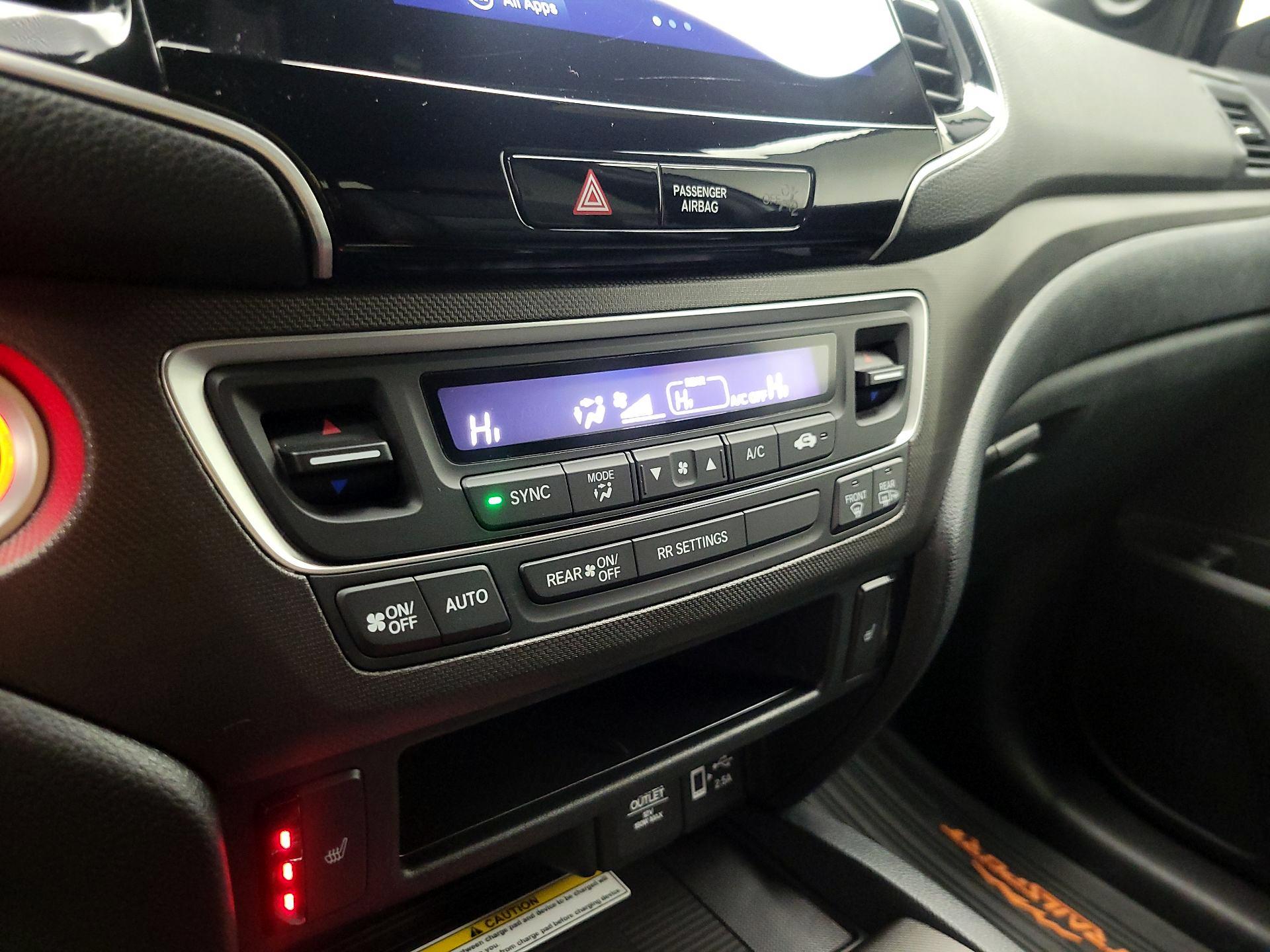 Thumbnail: 2022 Honda Passport - 15