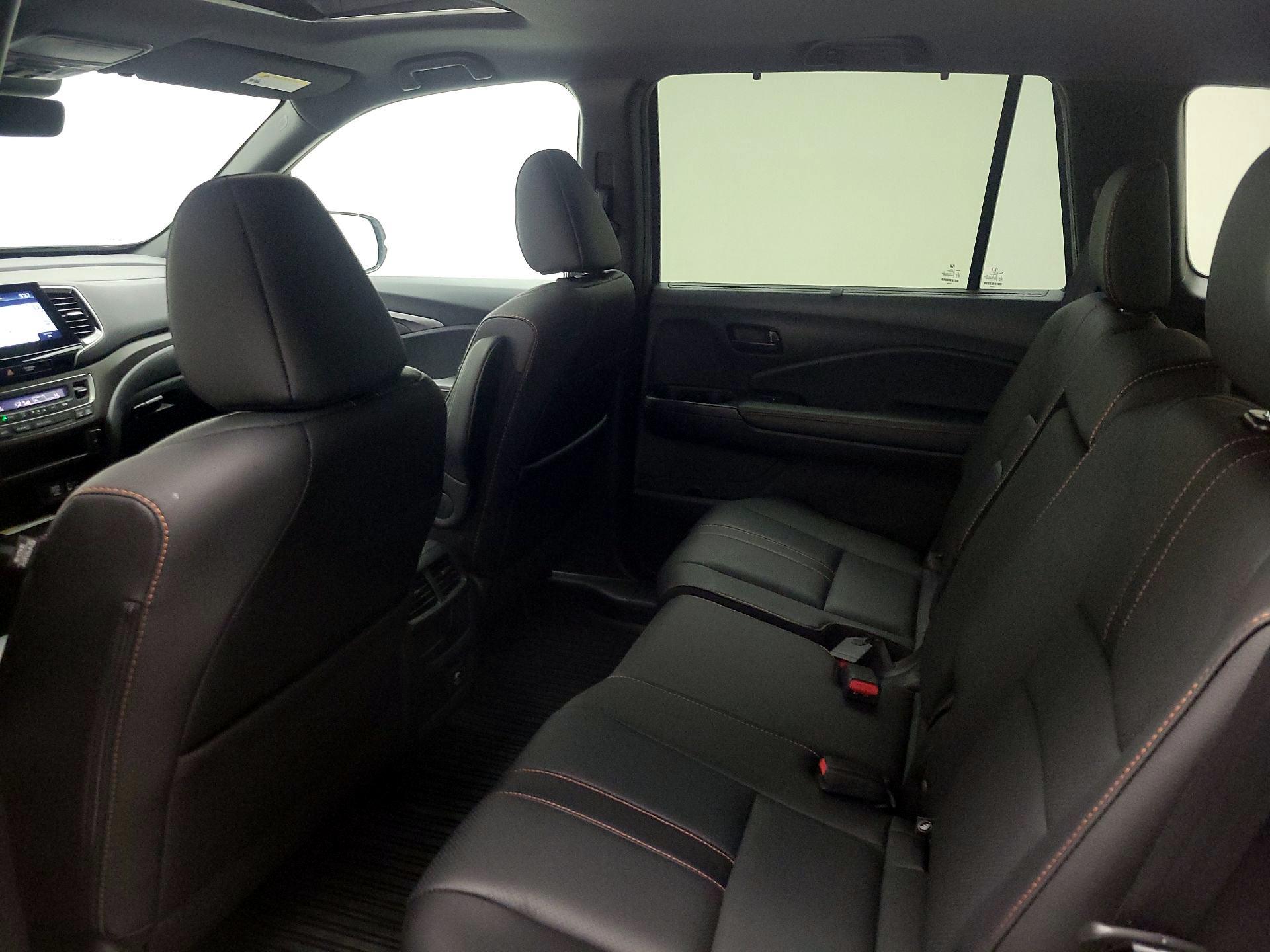 Thumbnail: 2022 Honda Passport - 19