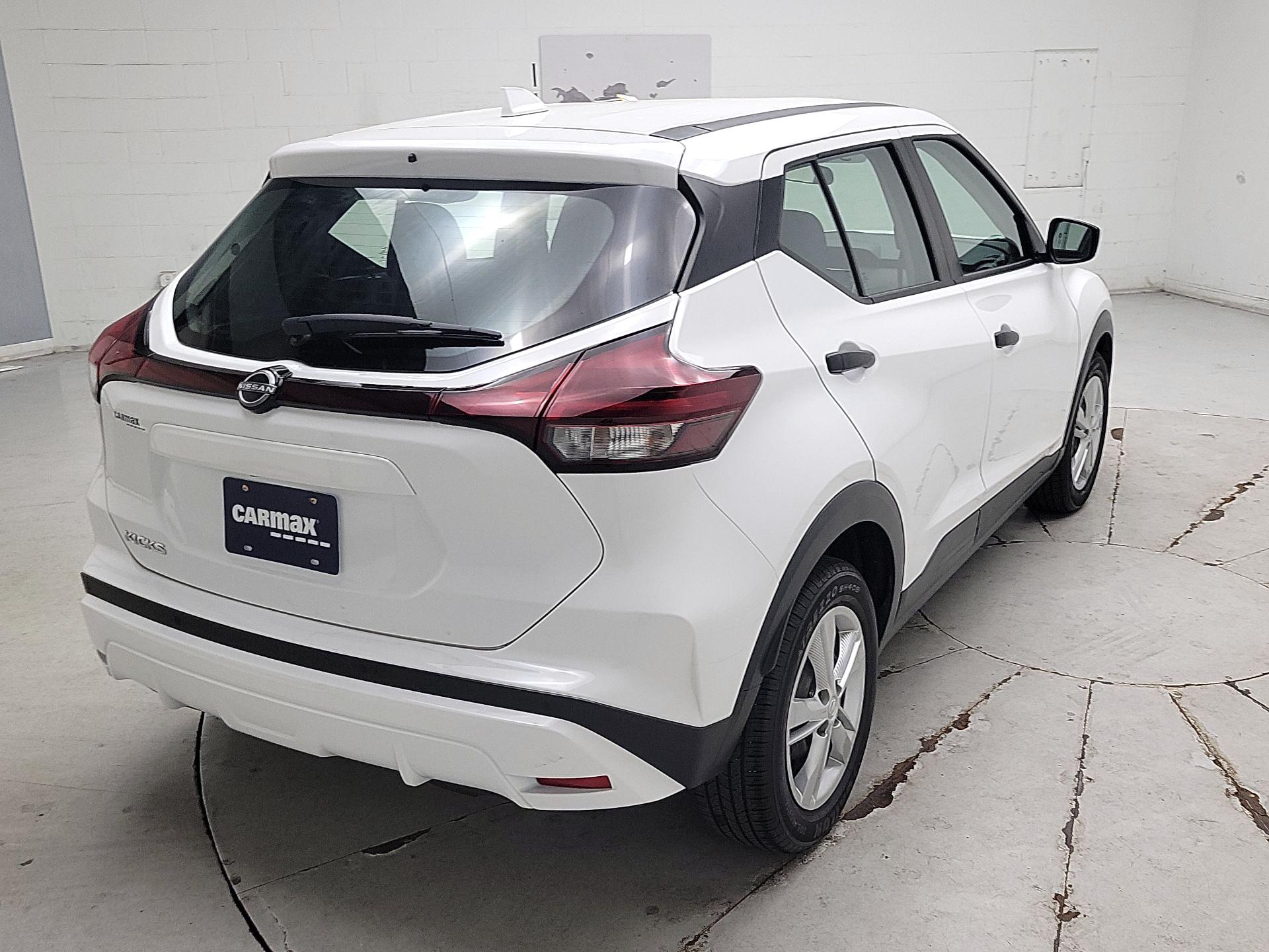 Thumbnail: 2023 Nissan Kicks - 5