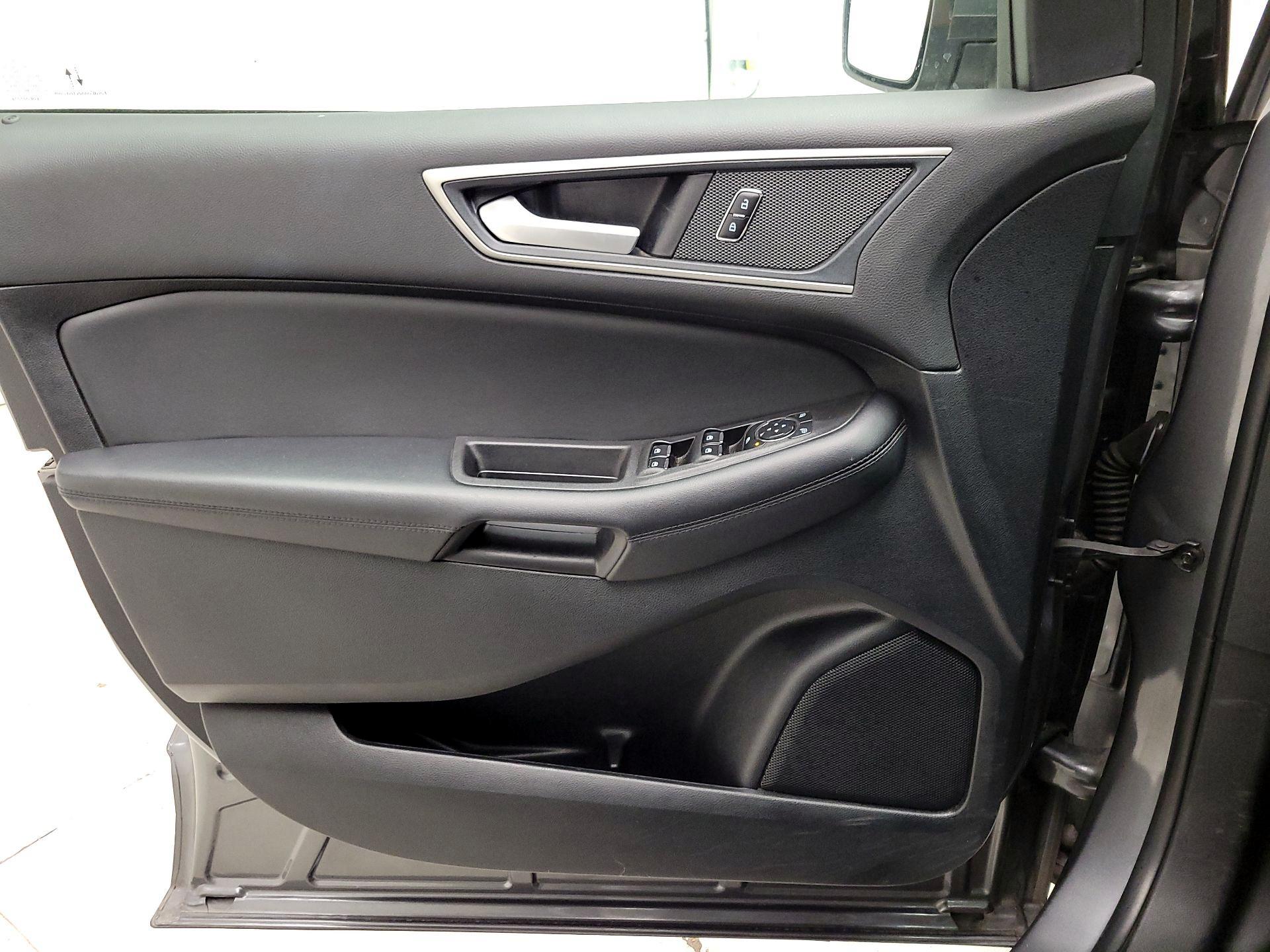 Thumbnail: 2024 Ford Edge - 10