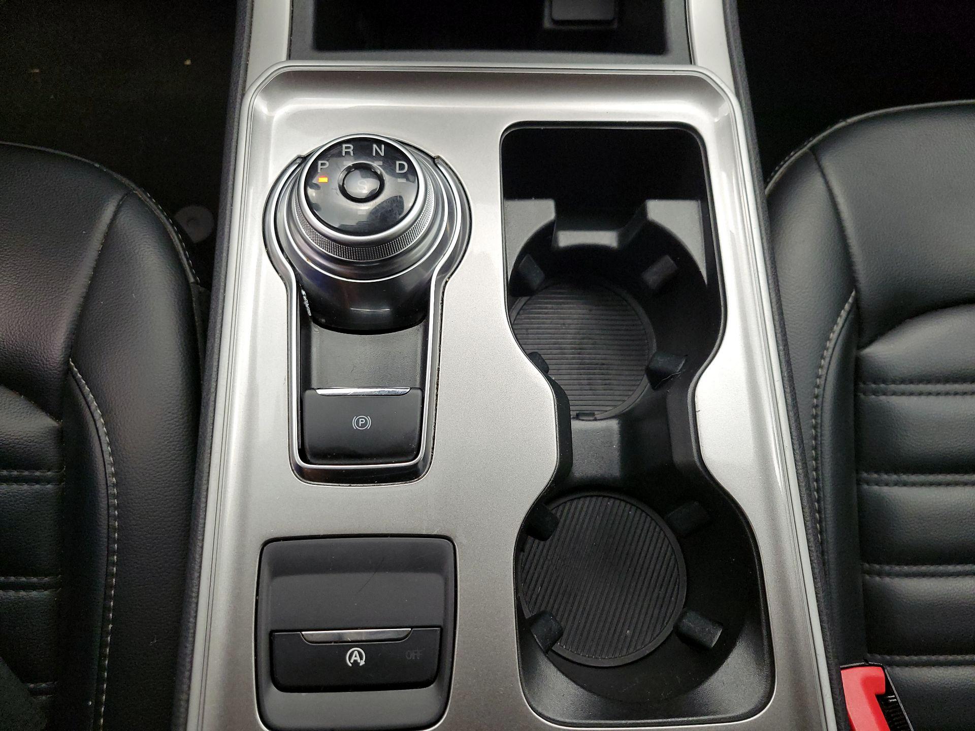 Thumbnail: 2024 Ford Edge - 15