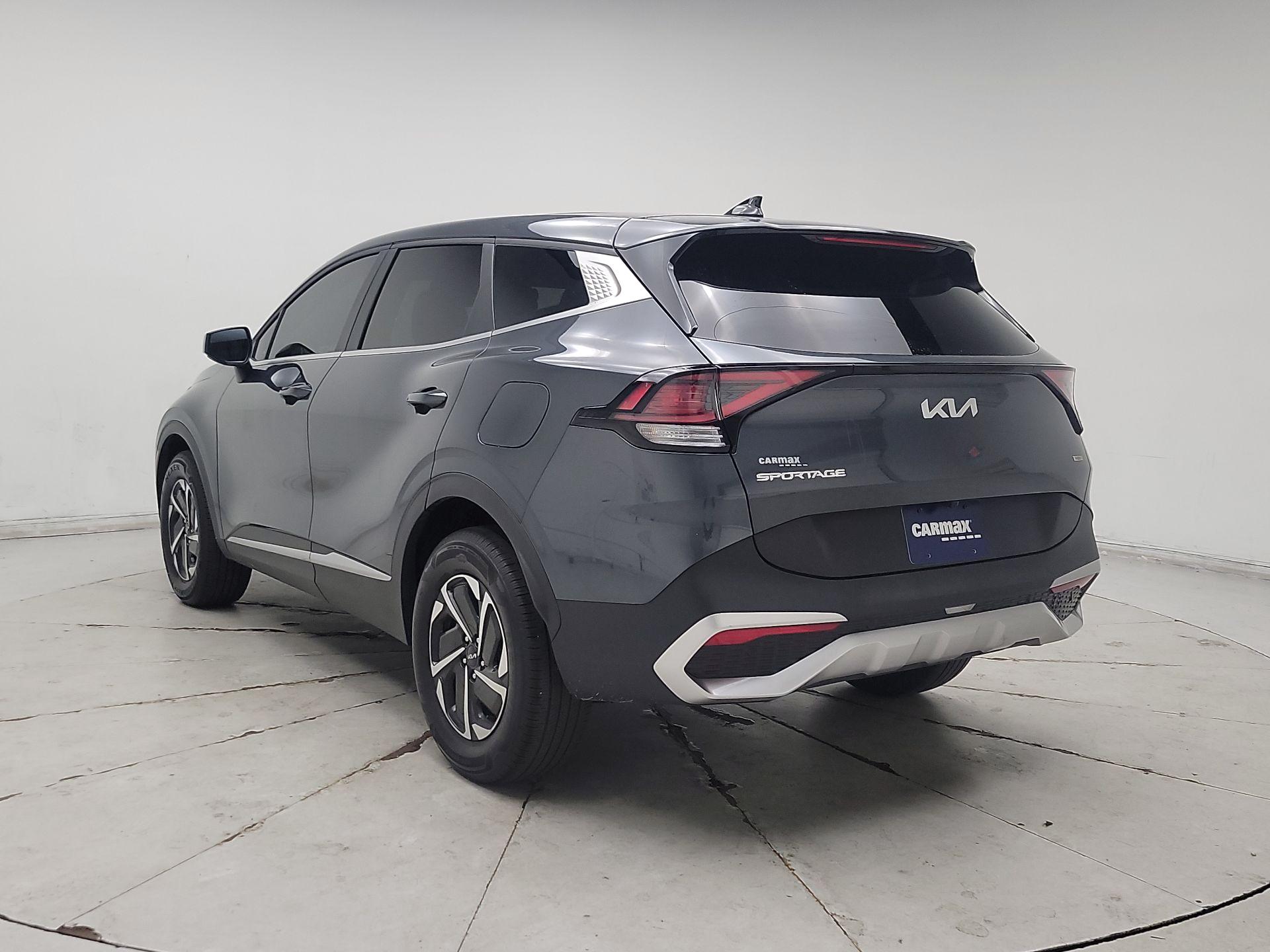 Thumbnail: 2023 Kia Sportage - 7