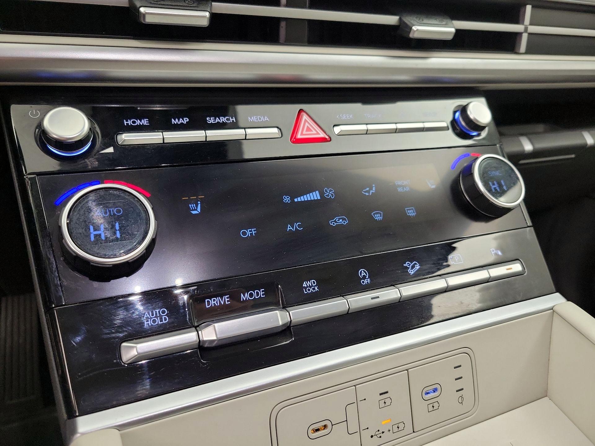 Thumbnail: 2024 Hyundai Santa Fe - 16