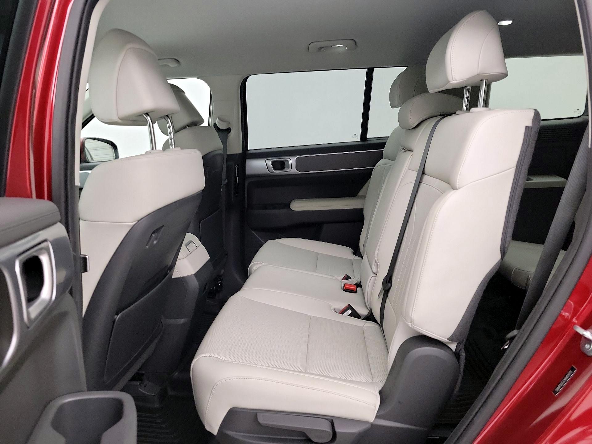 Thumbnail: 2024 Hyundai Santa Fe - 19