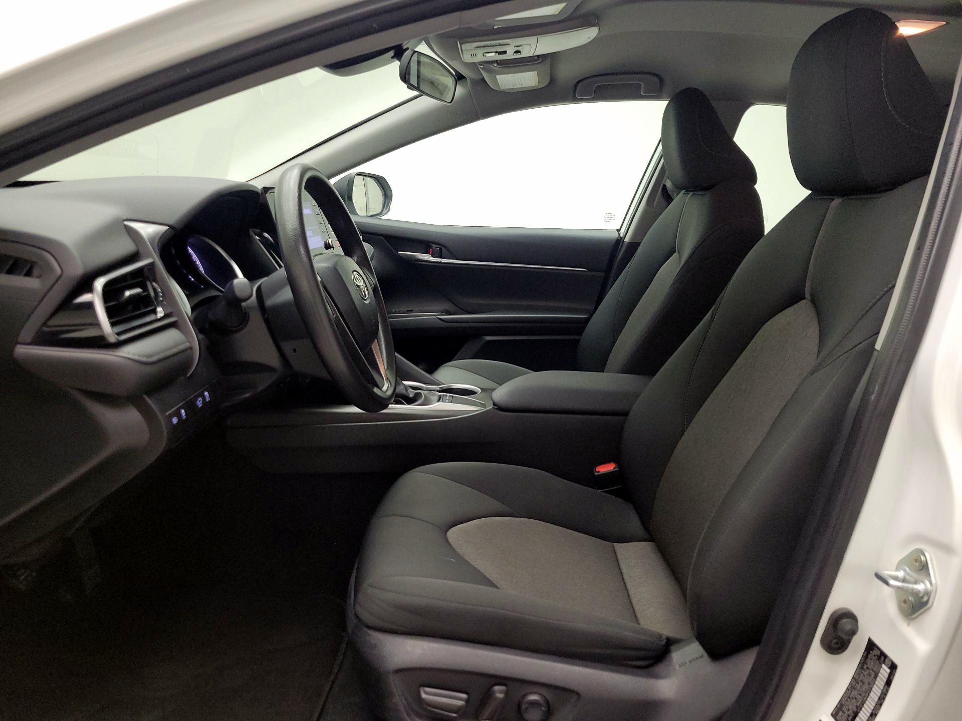 Thumbnail: 2023 Toyota Camry - 9