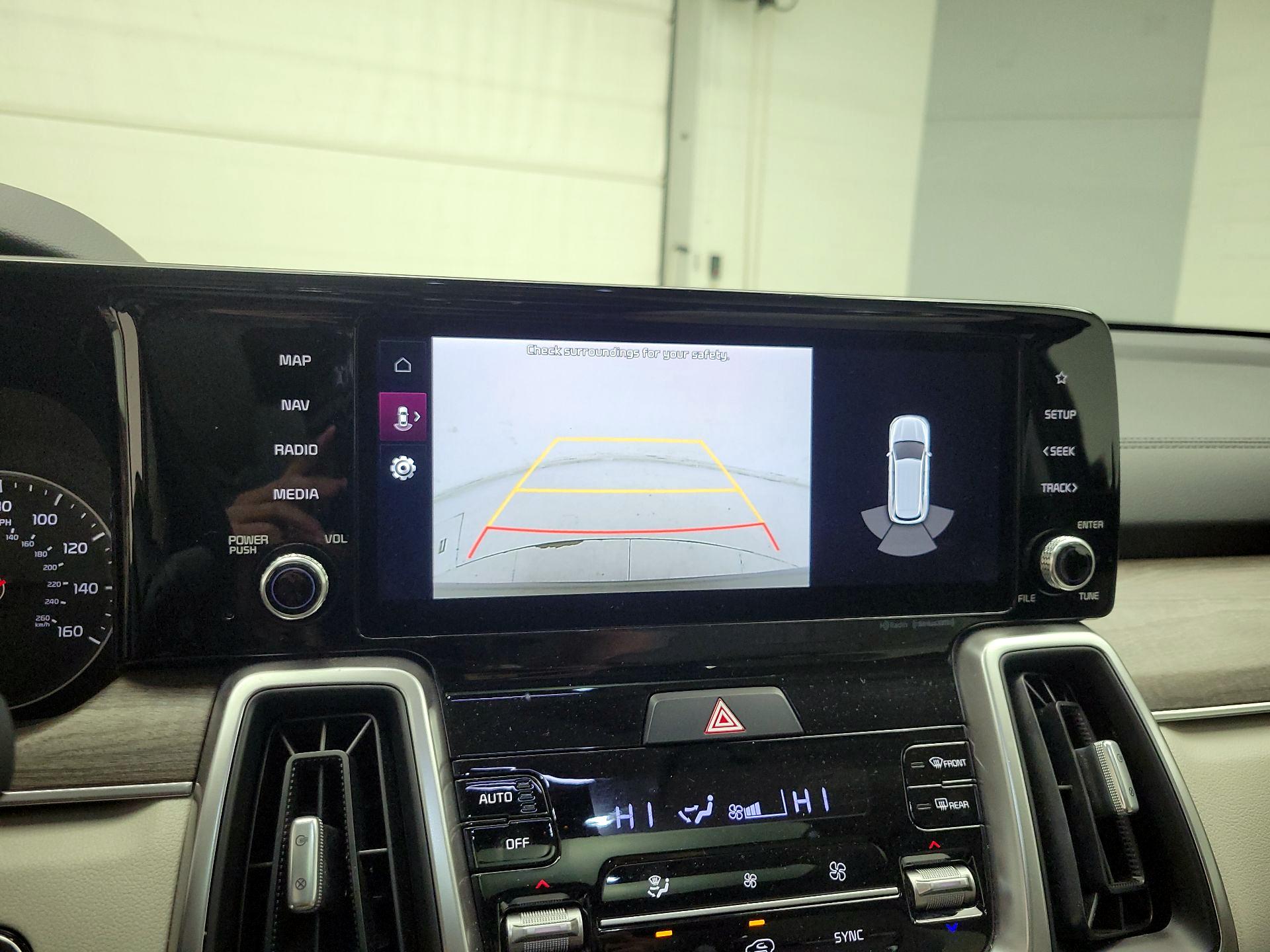 Thumbnail: 2022 Kia Sorento - 13