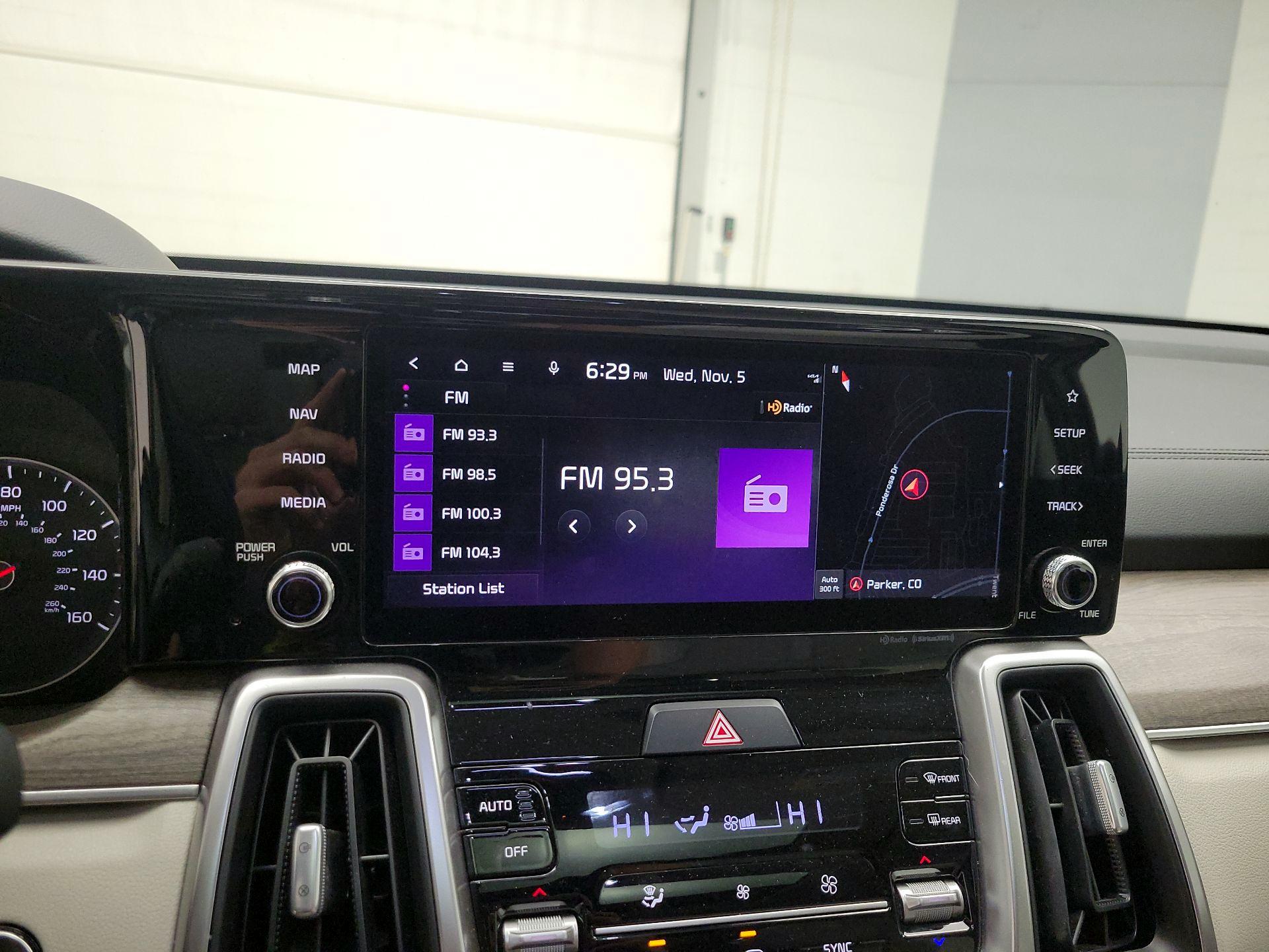 Thumbnail: 2022 Kia Sorento - 14