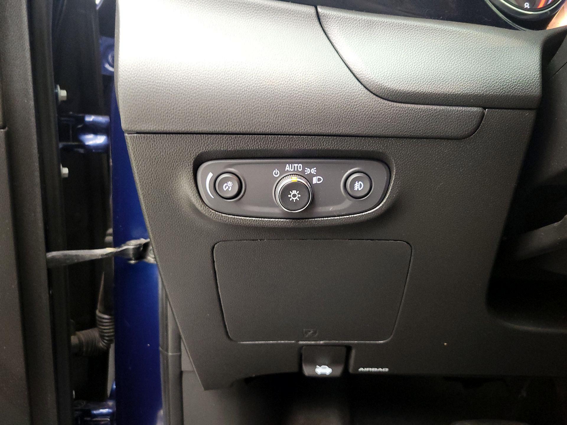 Thumbnail: 2023 Buick Encore GX - 13