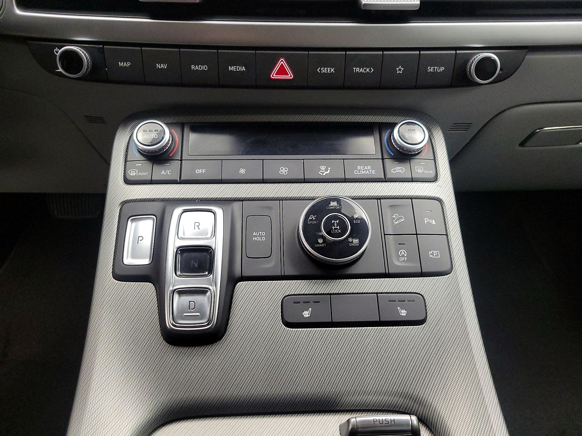 Thumbnail: 2024 Hyundai Palisade - 16