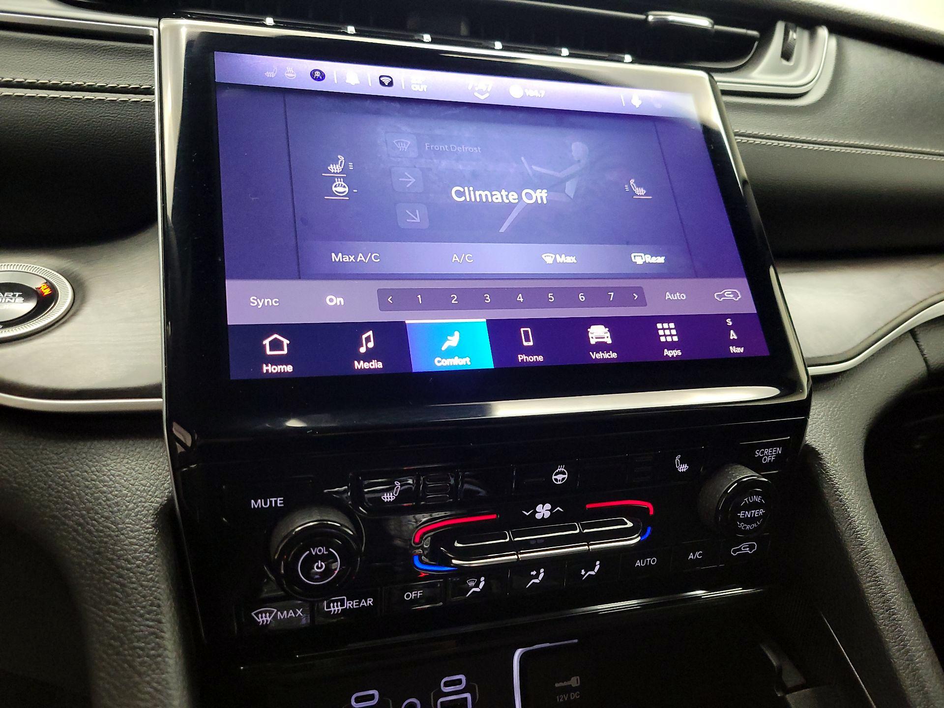 Thumbnail: 2024 Jeep Grand Cherokee - 15