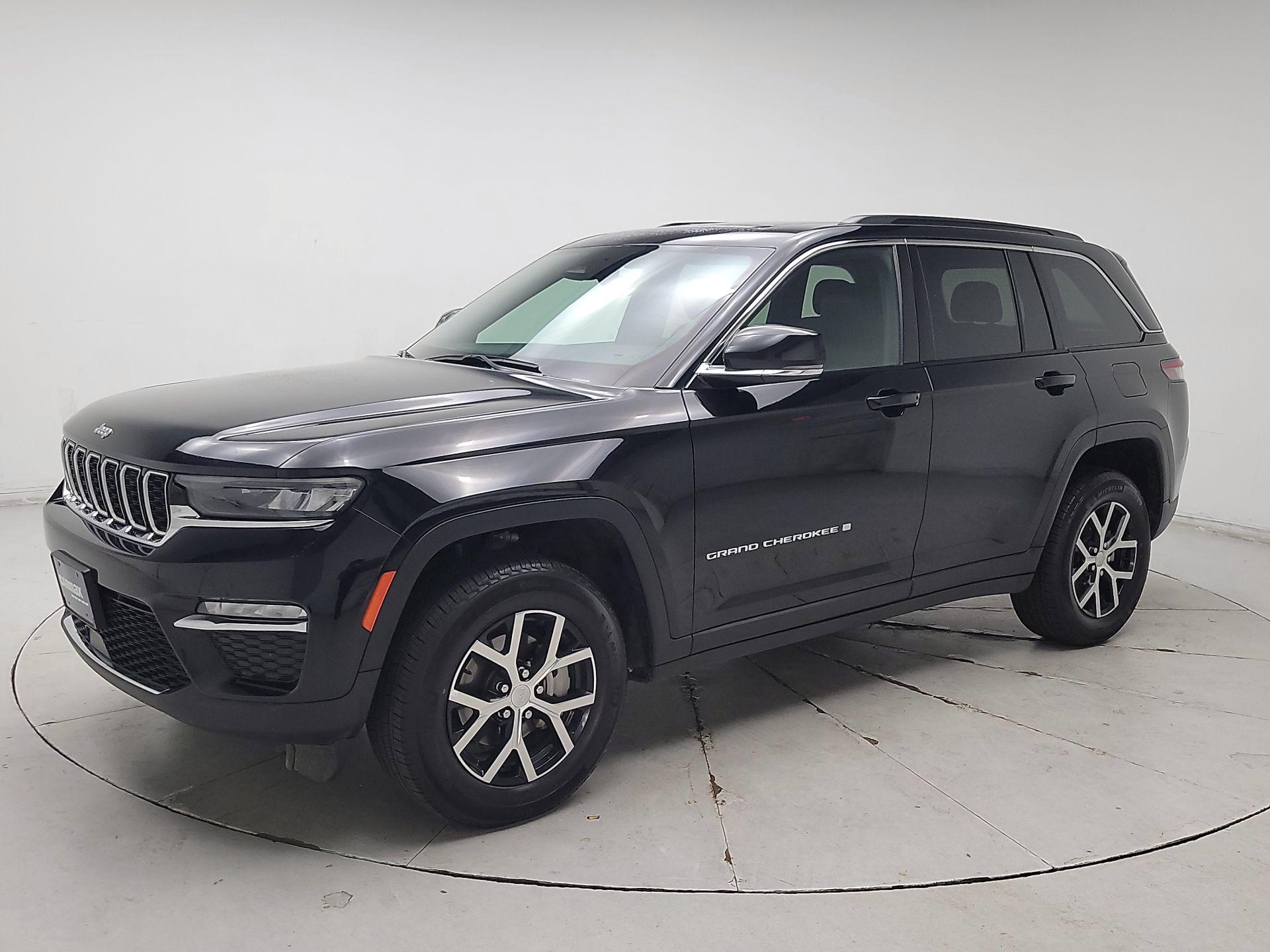 Thumbnail: 2024 Jeep Grand Cherokee - 3