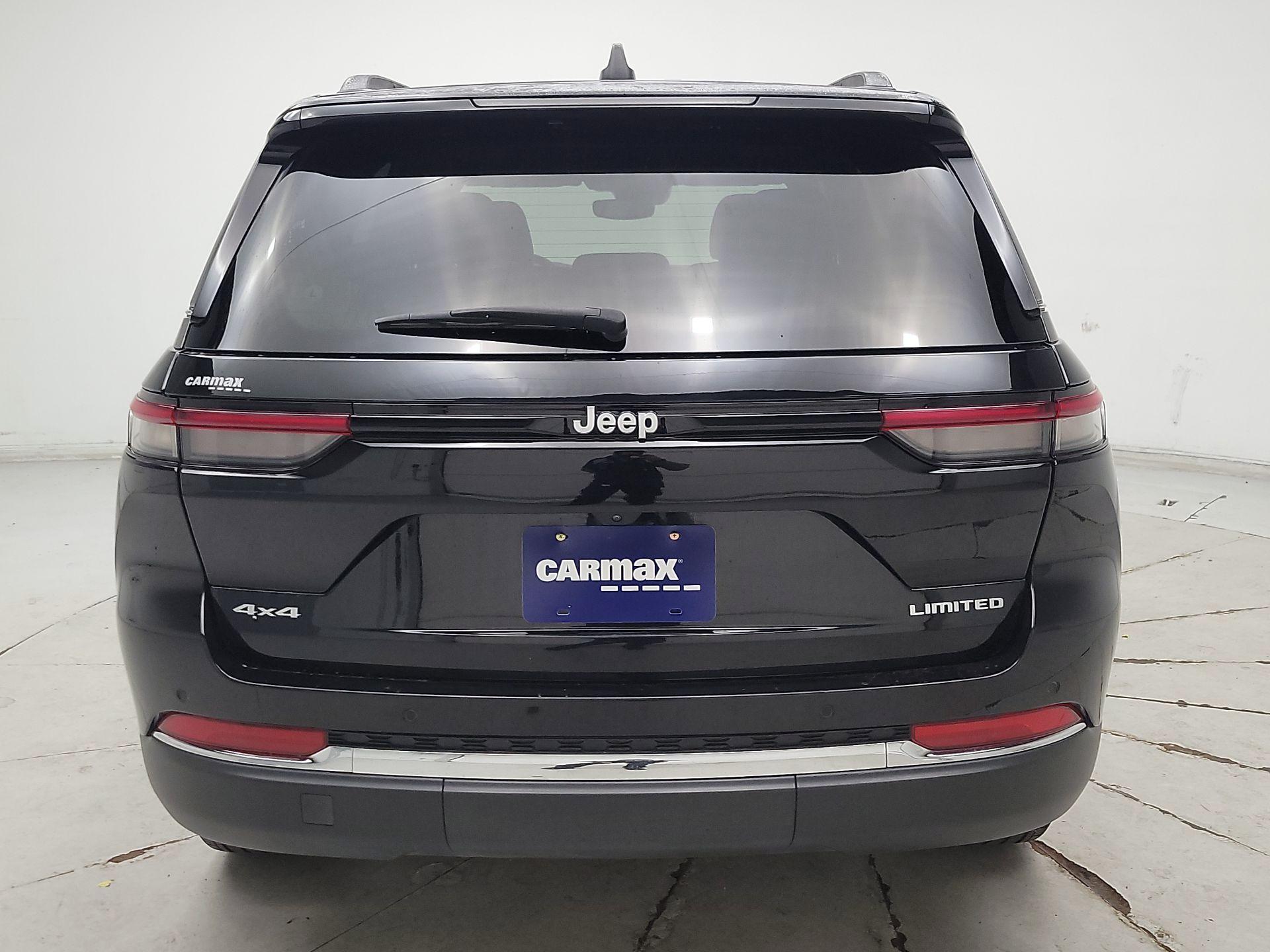 Thumbnail: 2024 Jeep Grand Cherokee - 6