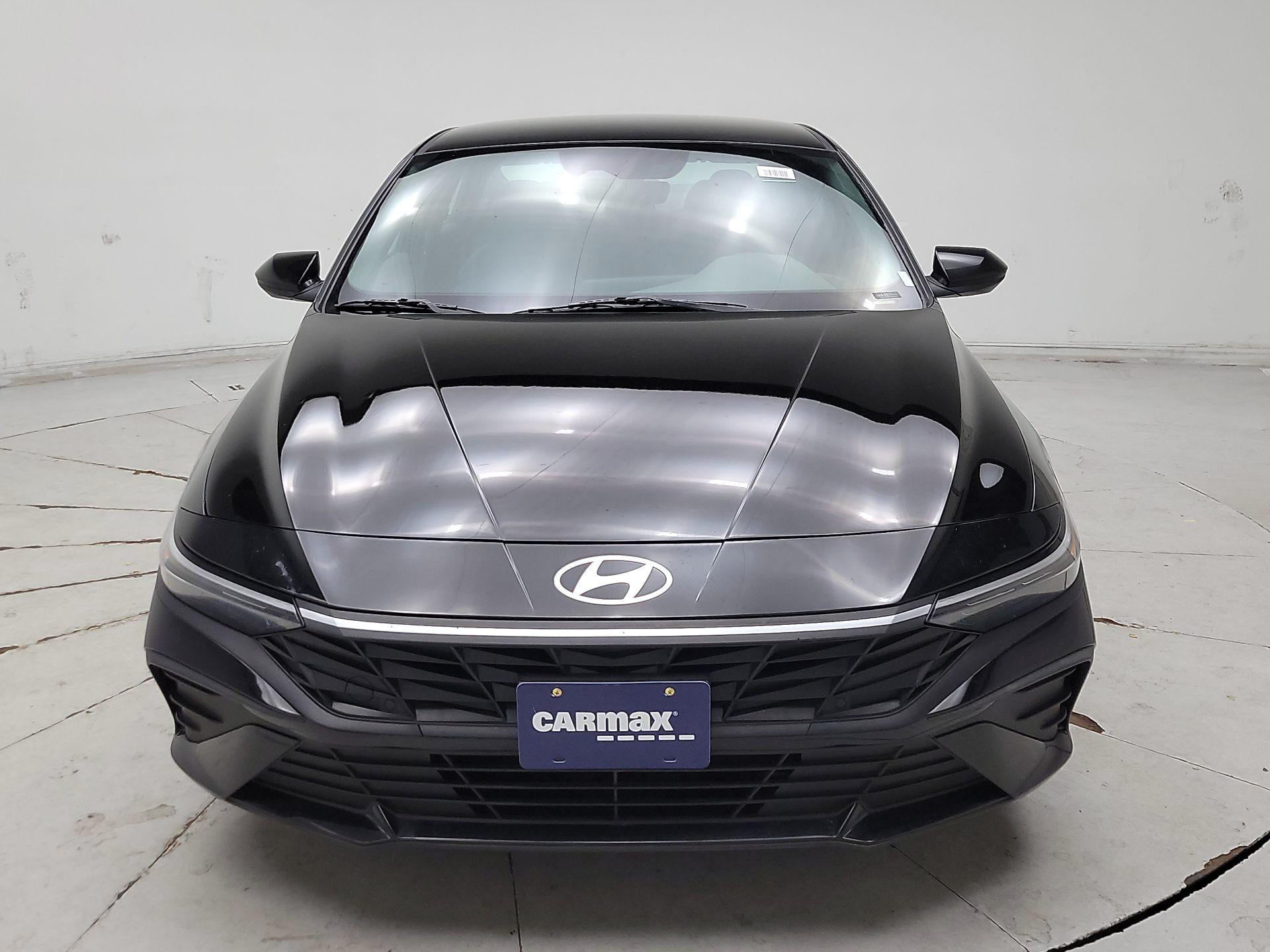 Thumbnail: 2024 Hyundai Elantra - 2