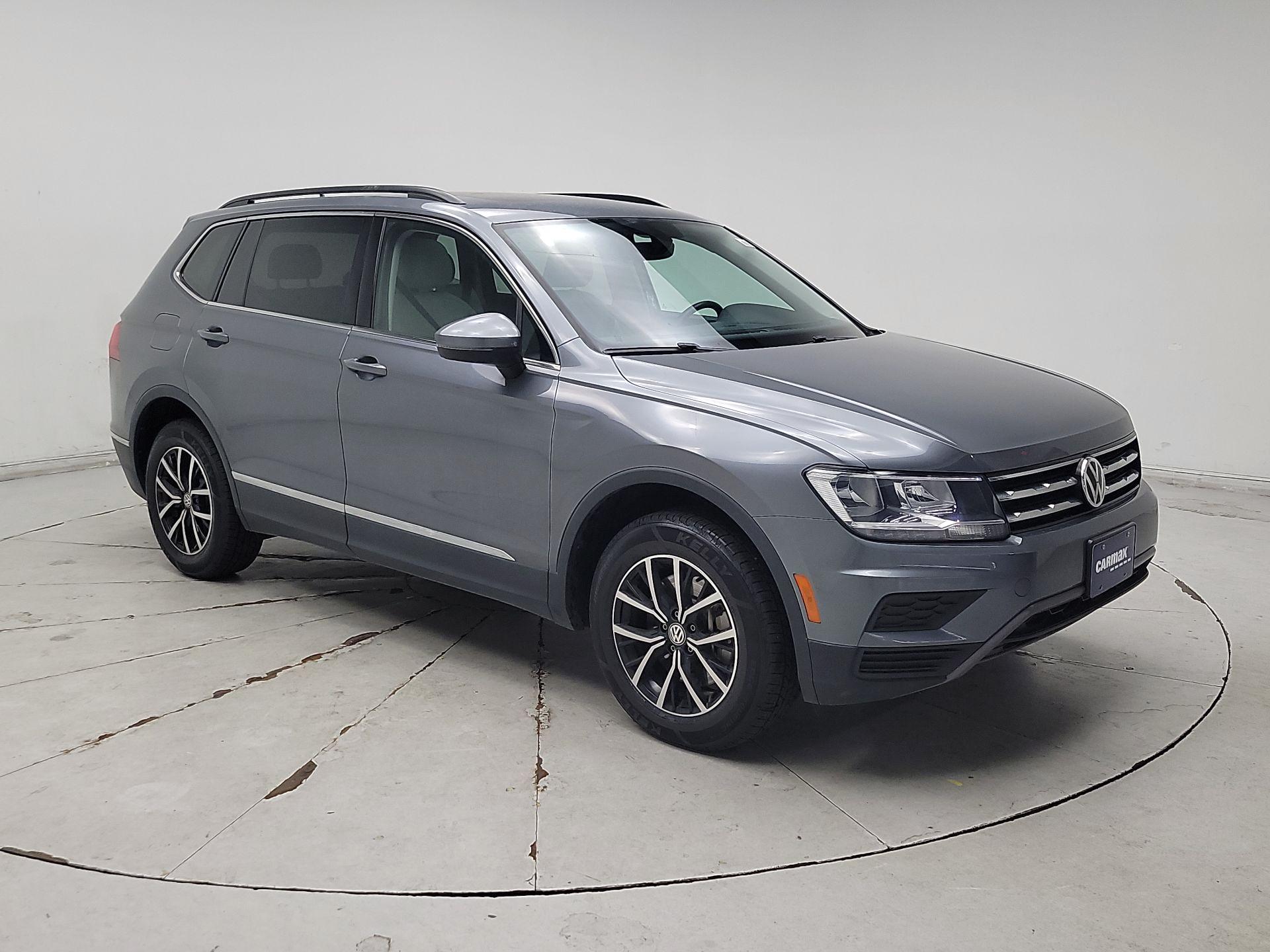 Thumbnail: 2021 Volkswagen Tiguan - 1